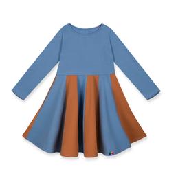 Błękitno-karmelowa sukienka z kolorową falbaną