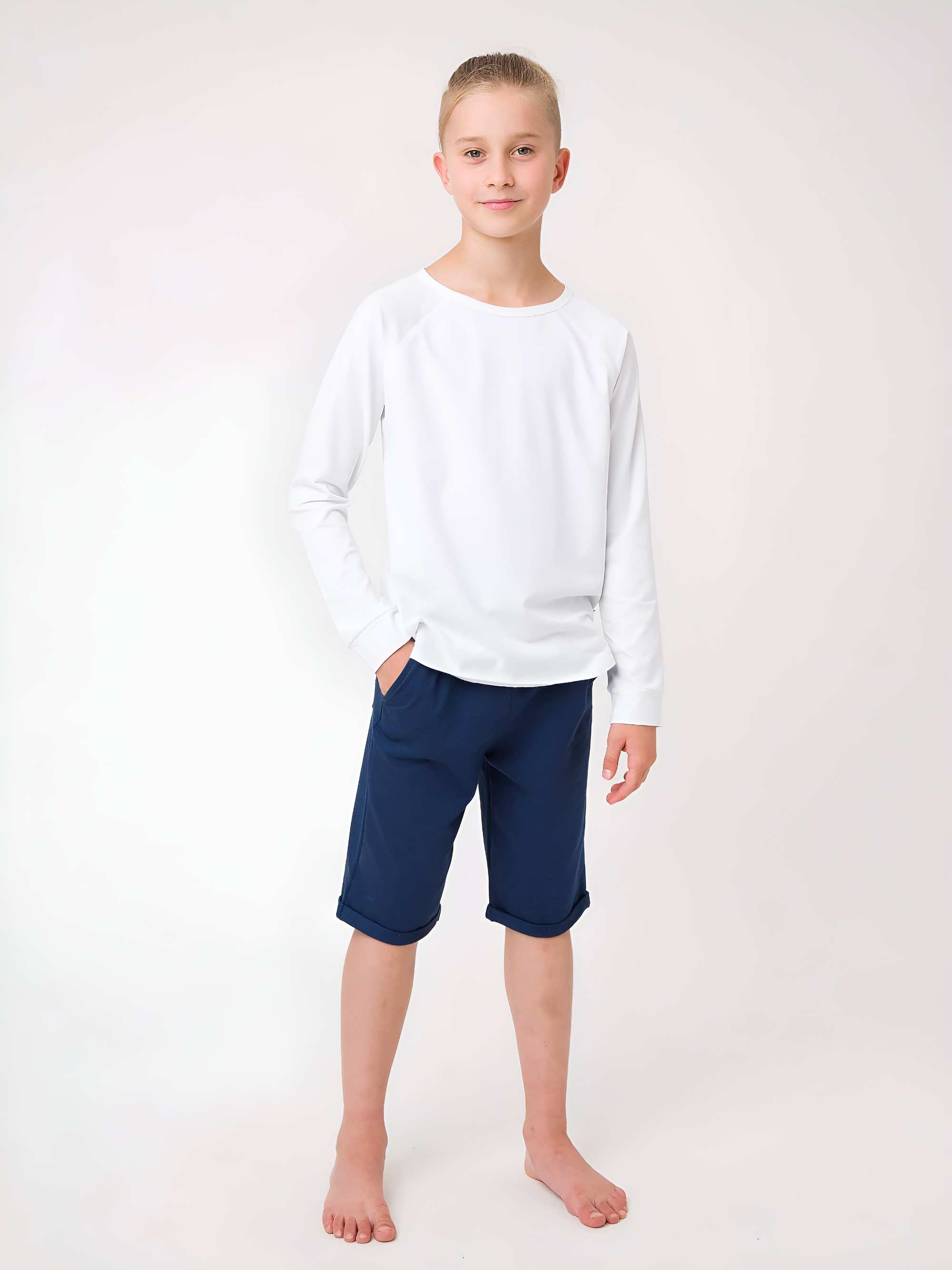 Granatowe spodenki Junior