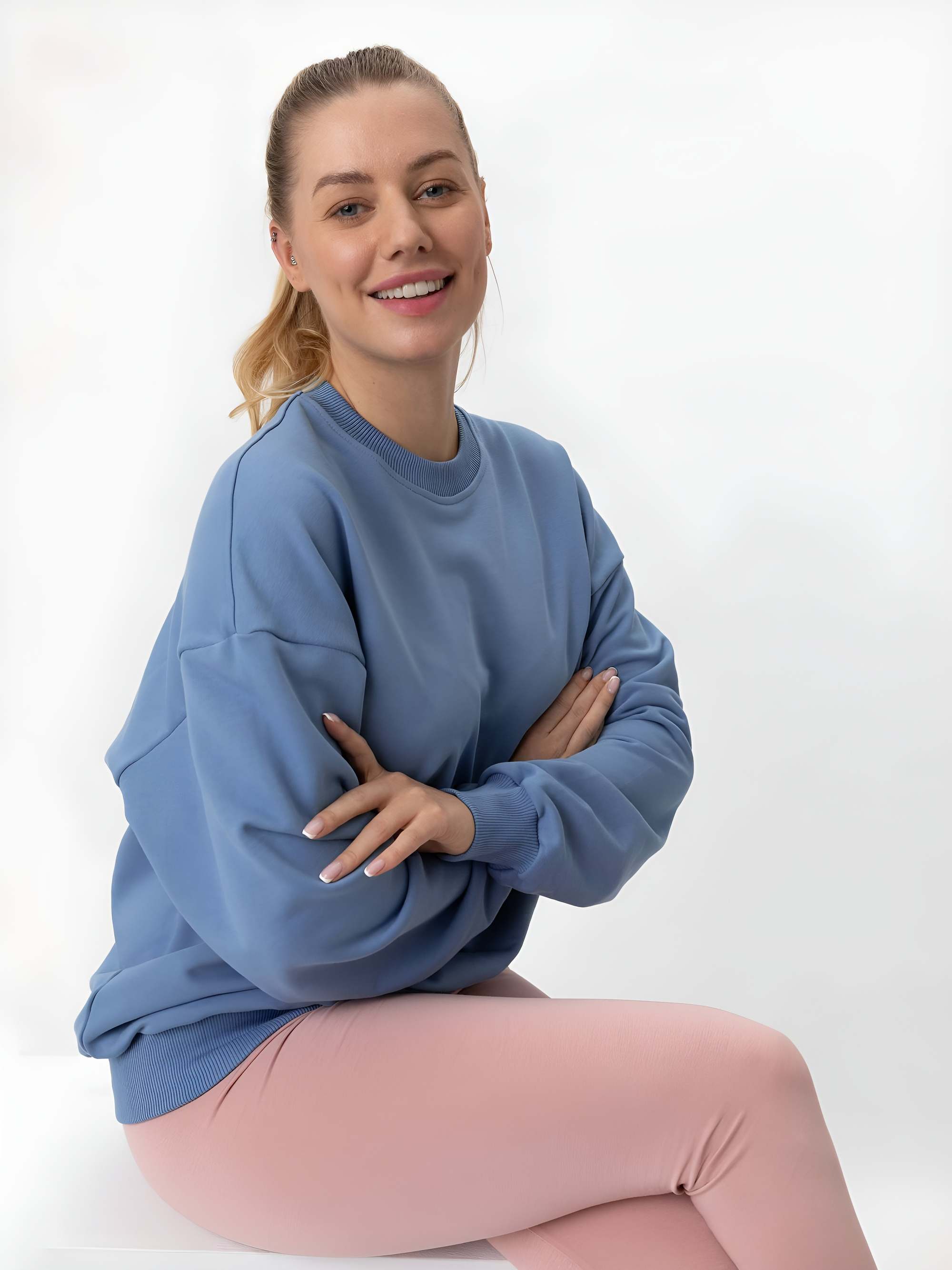Pudroworóżowe legginsy z gumką w pasie