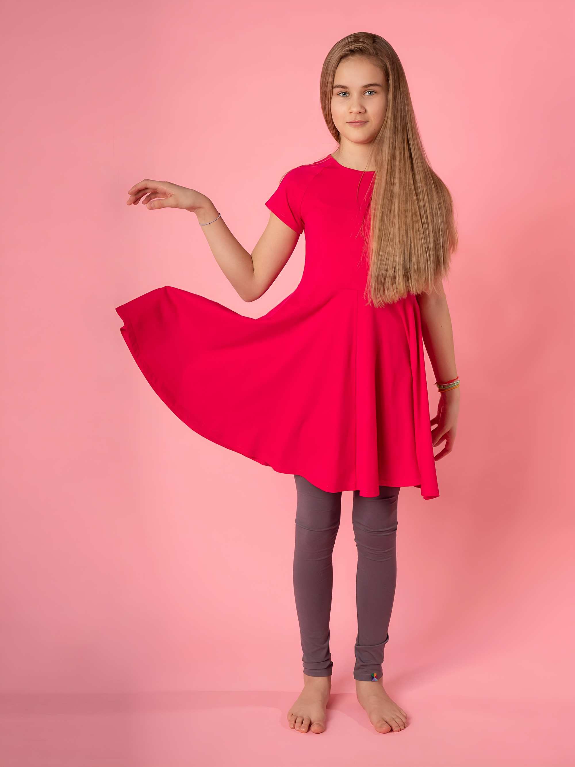 Różowa sukienka z krótkim rękawem Junior