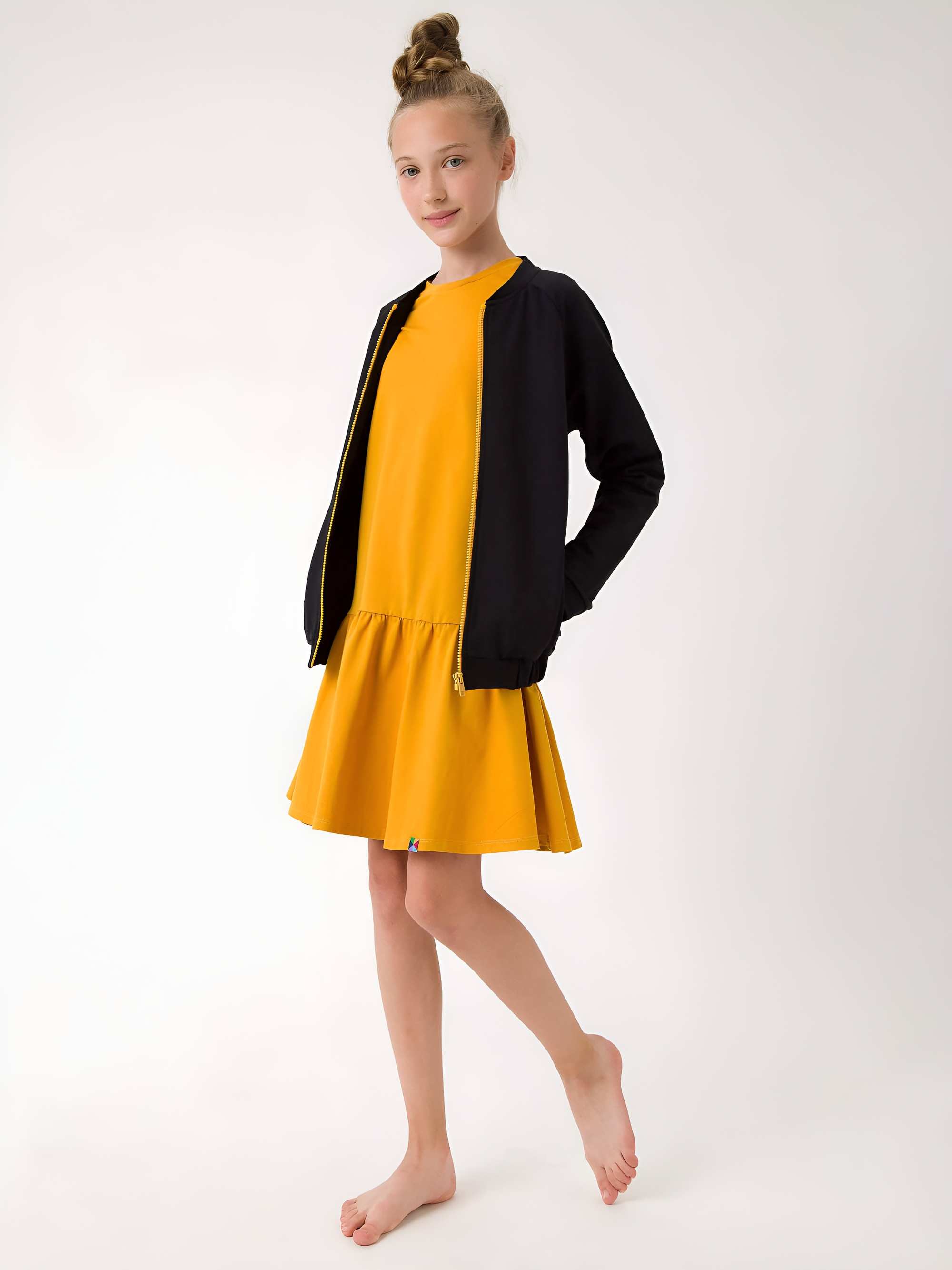 Czarna bluza na zamek Junior