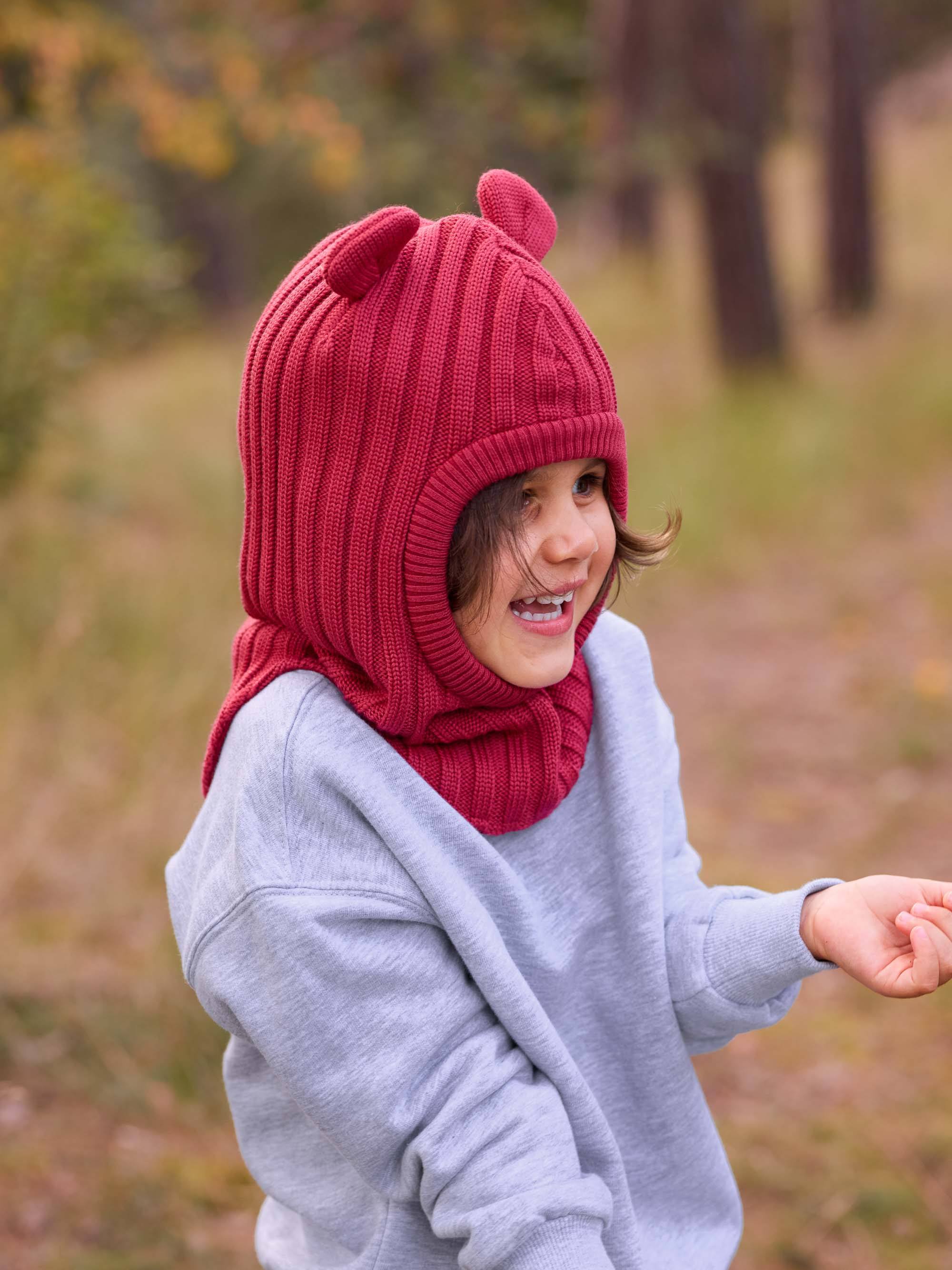 Malinowa kominiarka merino z uszkami