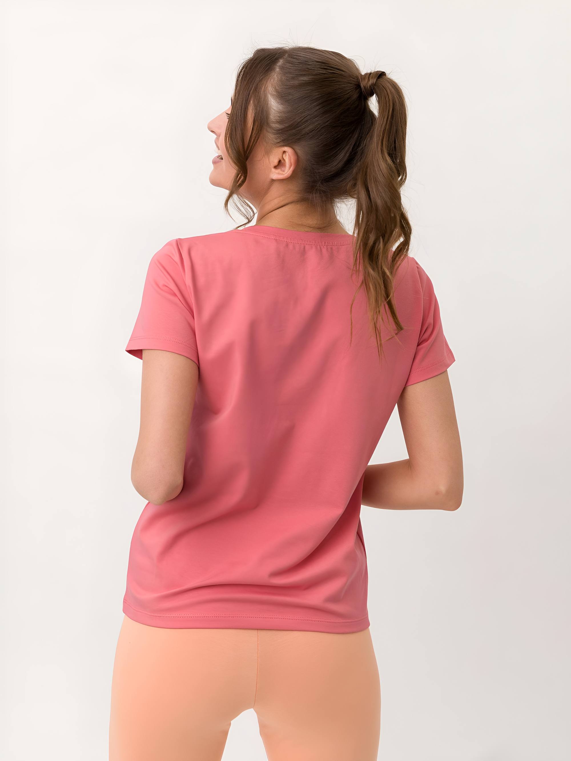 Koralowy T-shirt damski