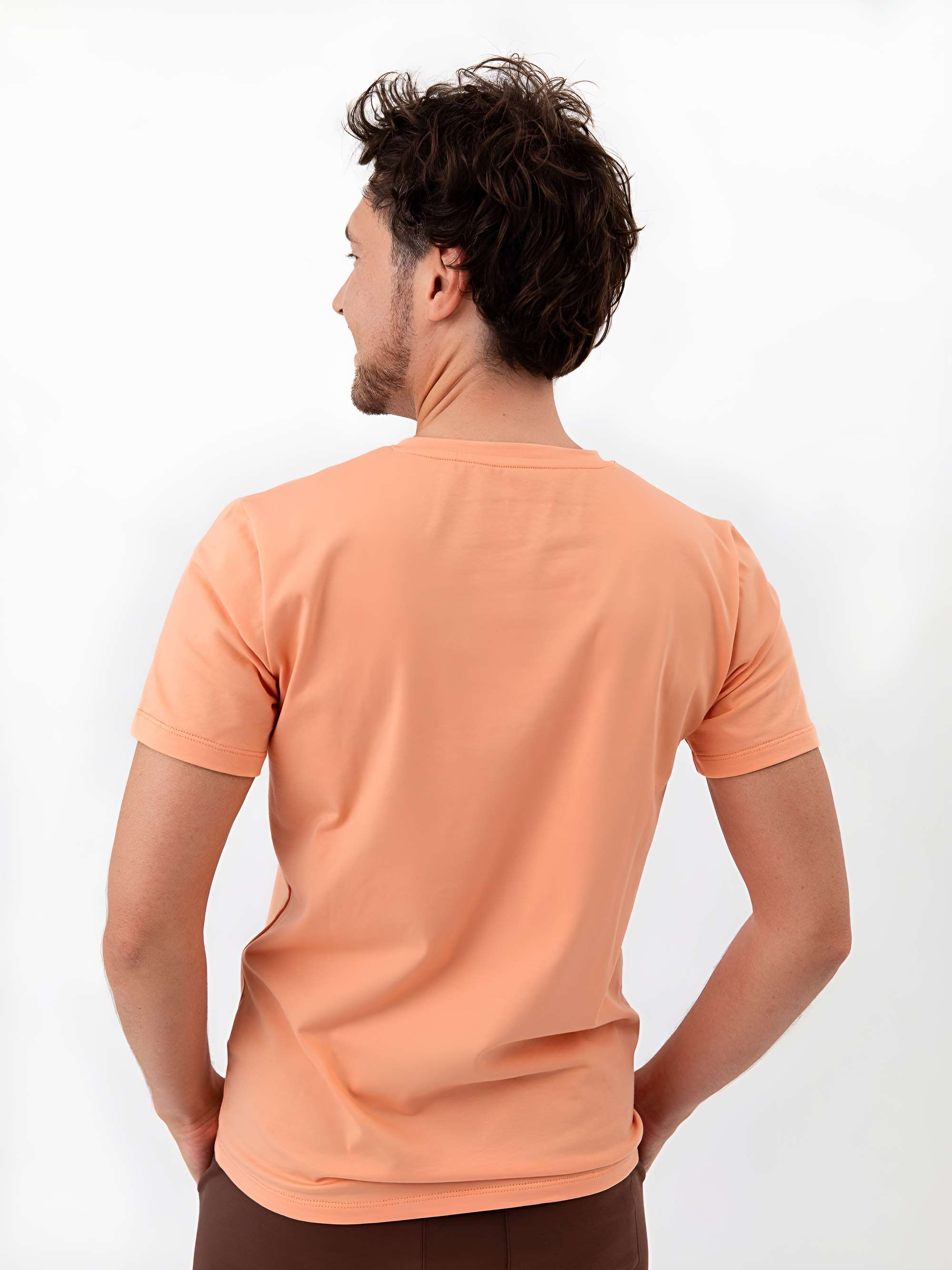 Morelowy T-shirt męski