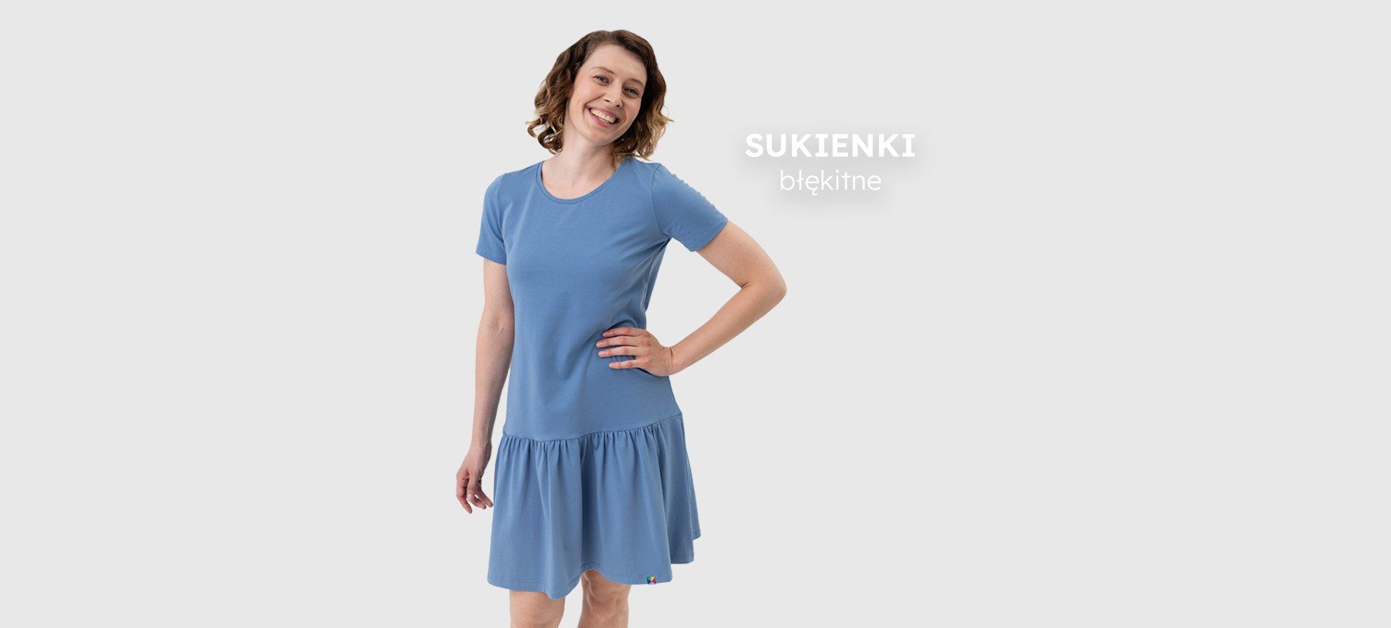 błękit sukienki