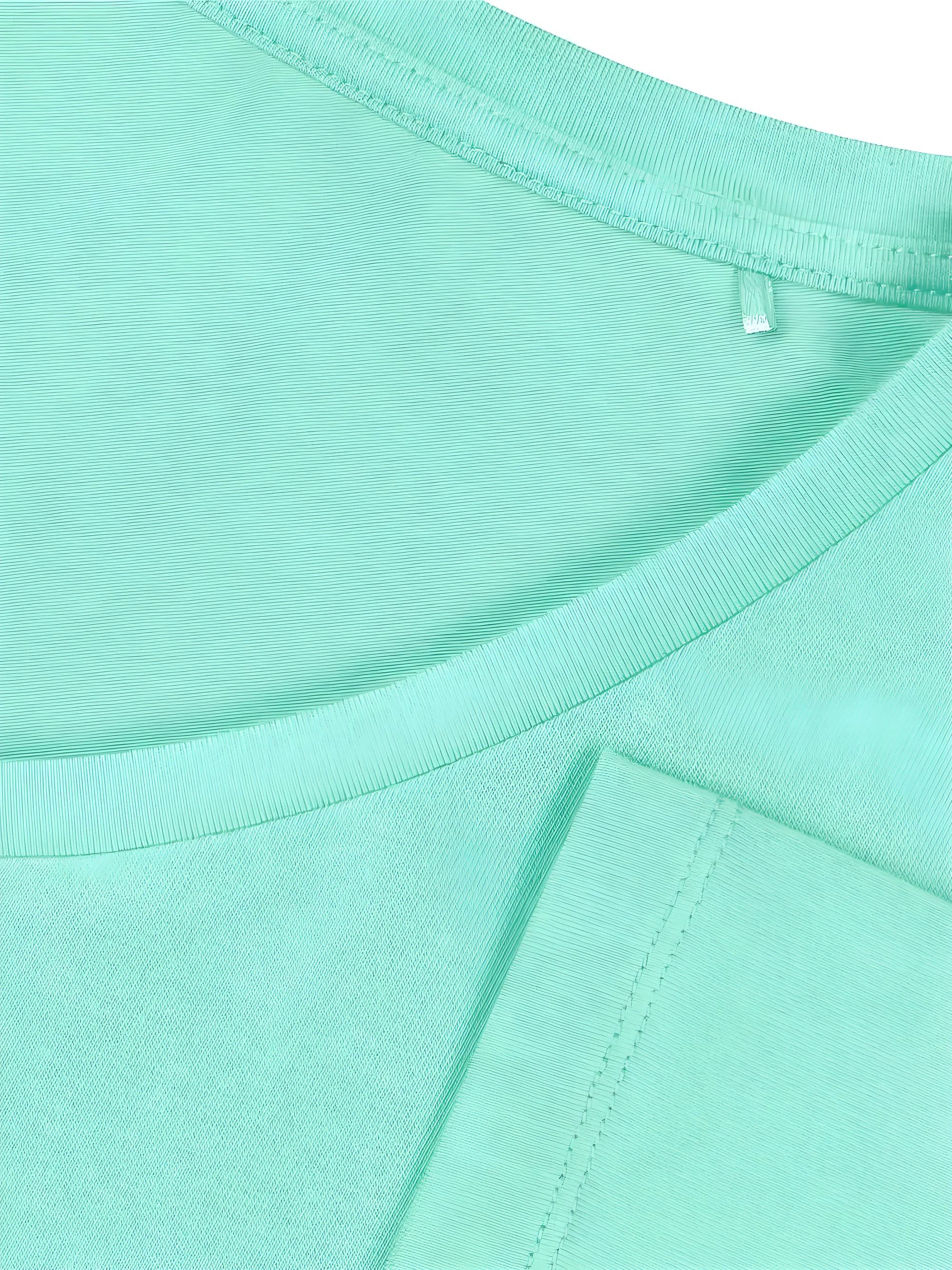 Miętowy t-shirt w serek męski