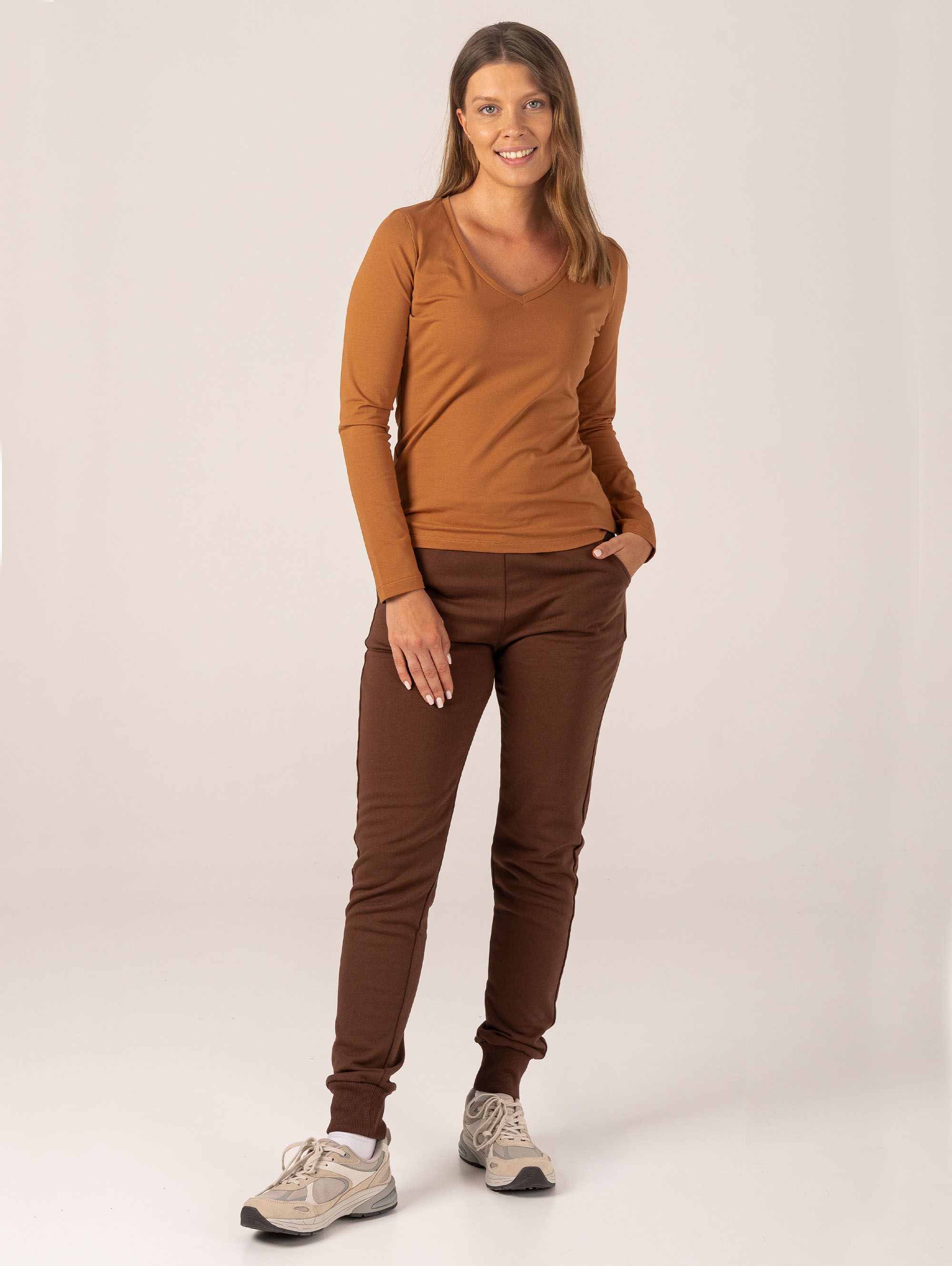 Caramel V-neck Longsleeve Women