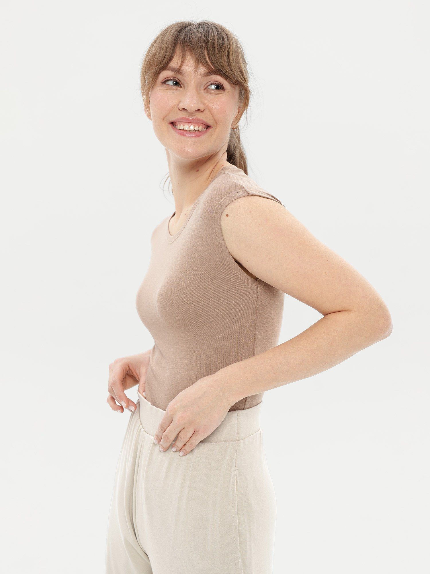 Mocha mousse Short-Sleeve Top Women