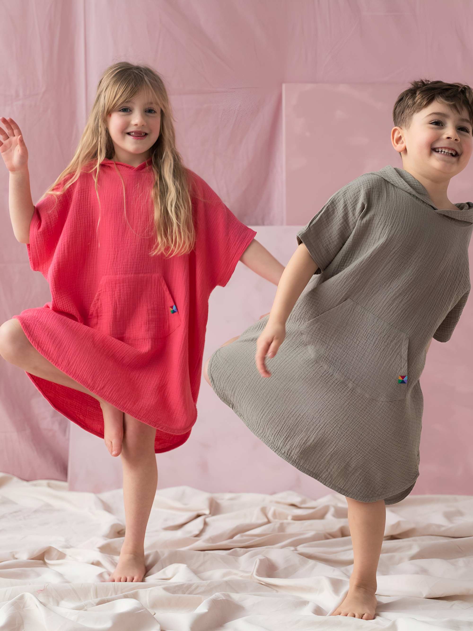 Dark beige muslin poncho