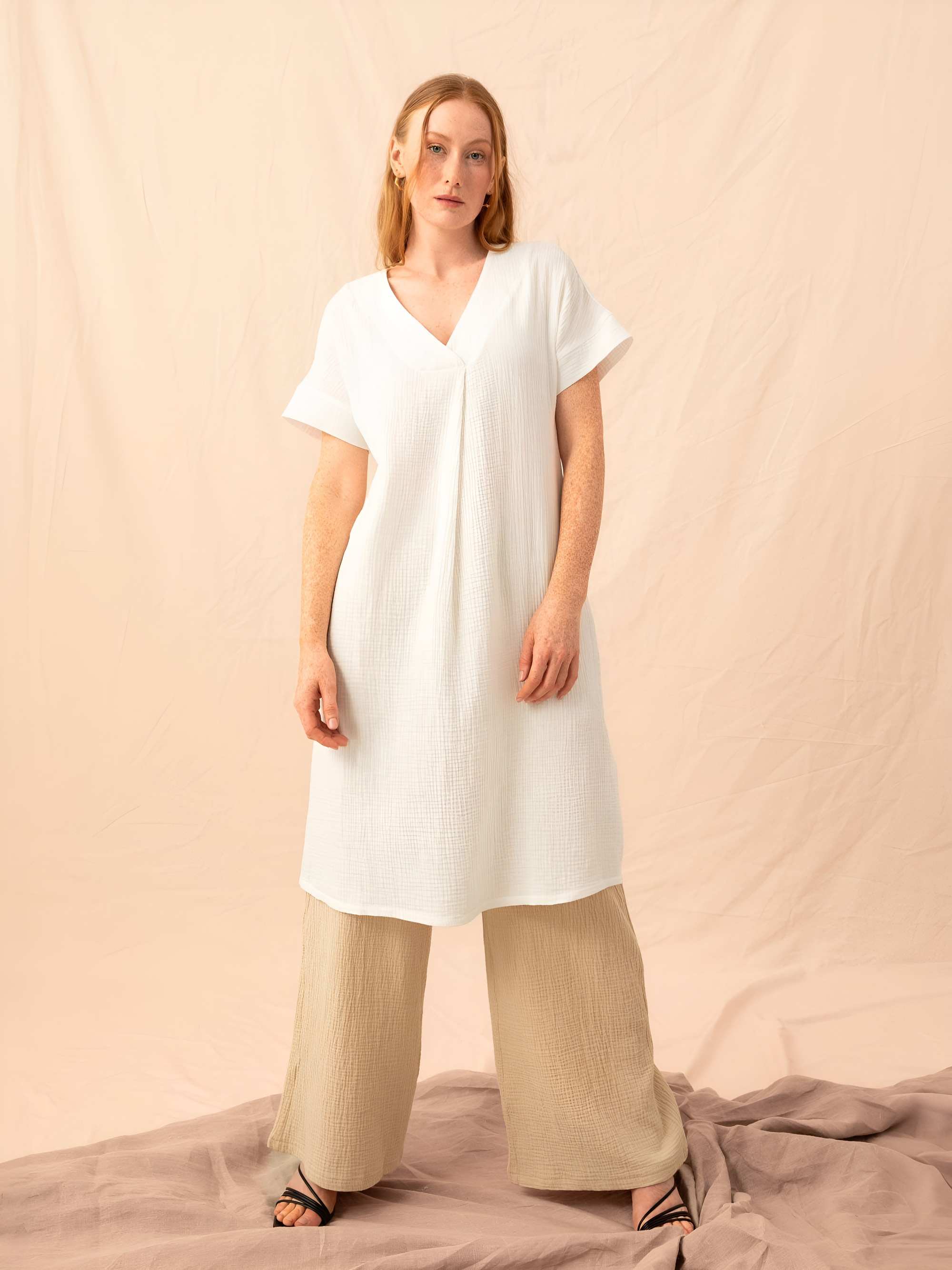 White muslin loose-fitting dress Women
