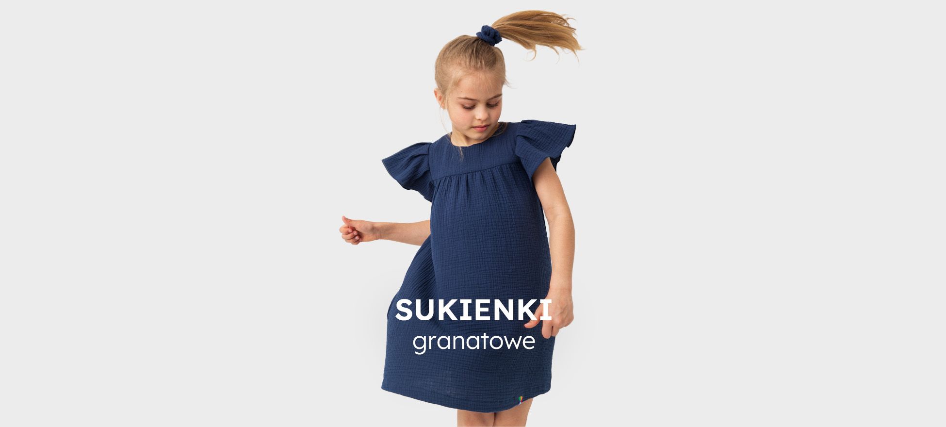 granatowe sukienki