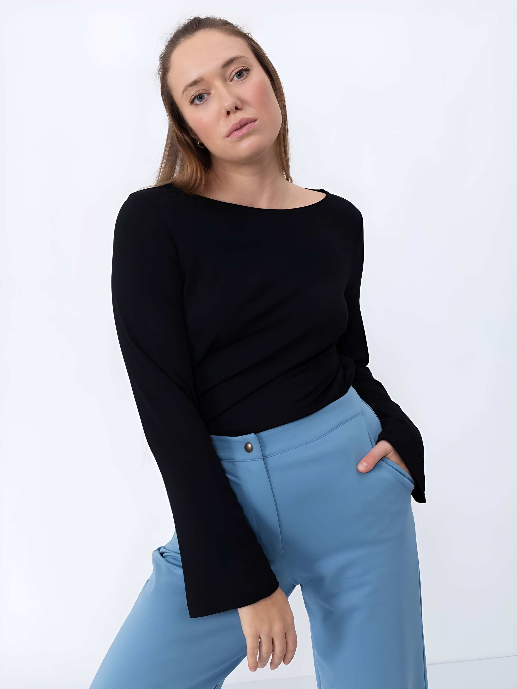 Black cropped blouse Women