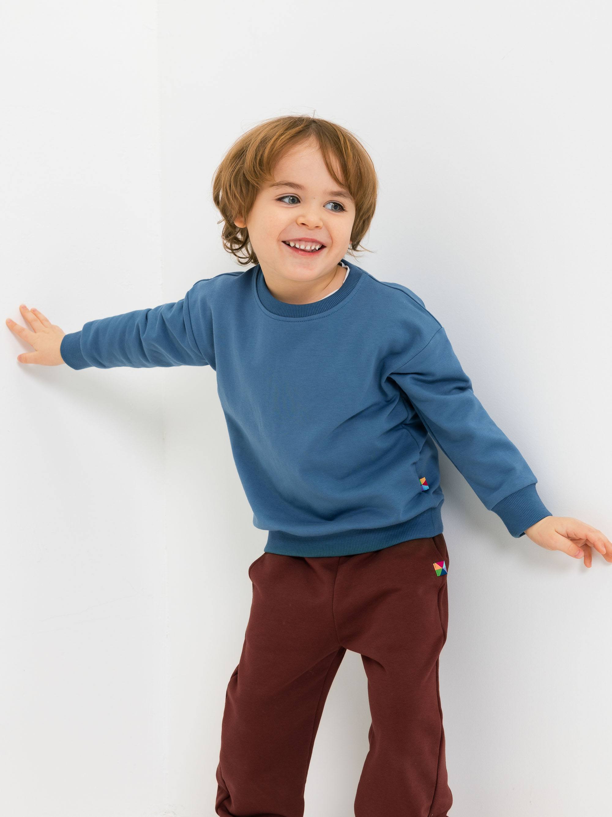 Ciemno niebieska bluza dresowa z meszkiem Junior