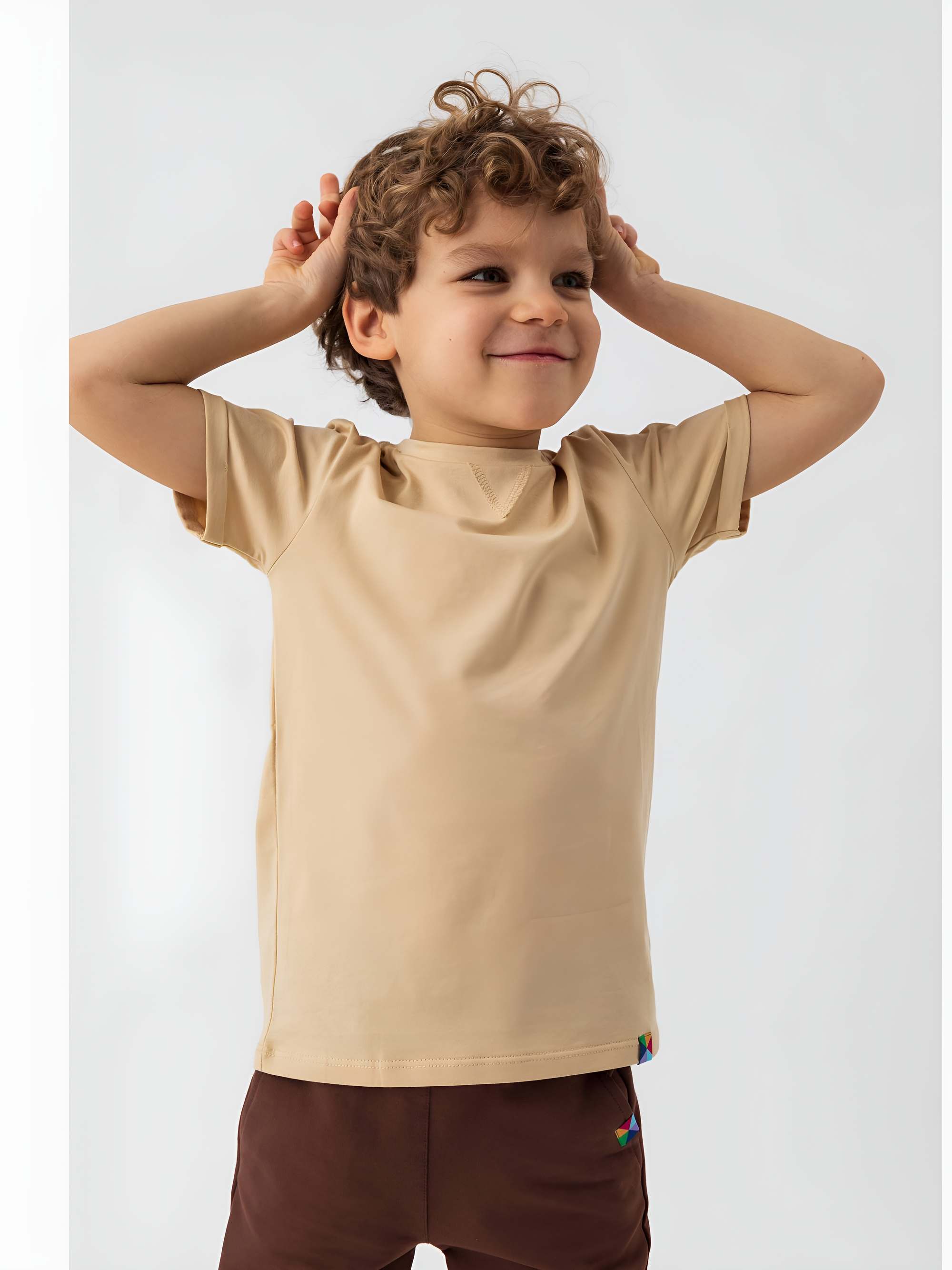 Beżowy T-shirt