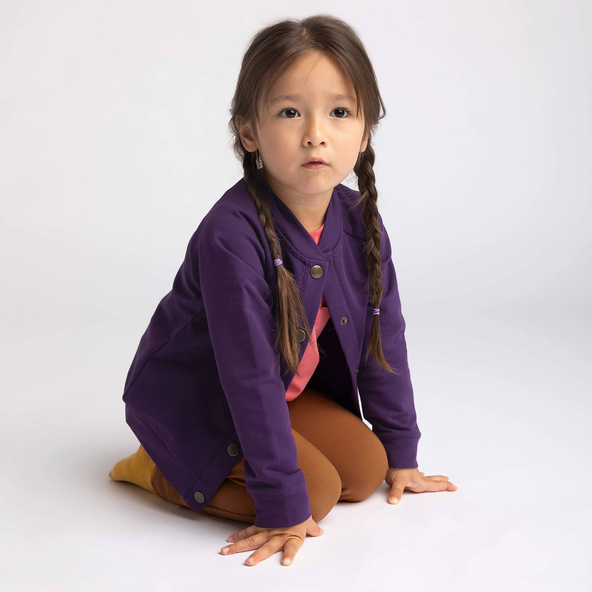 Fioletowa bluza bomber