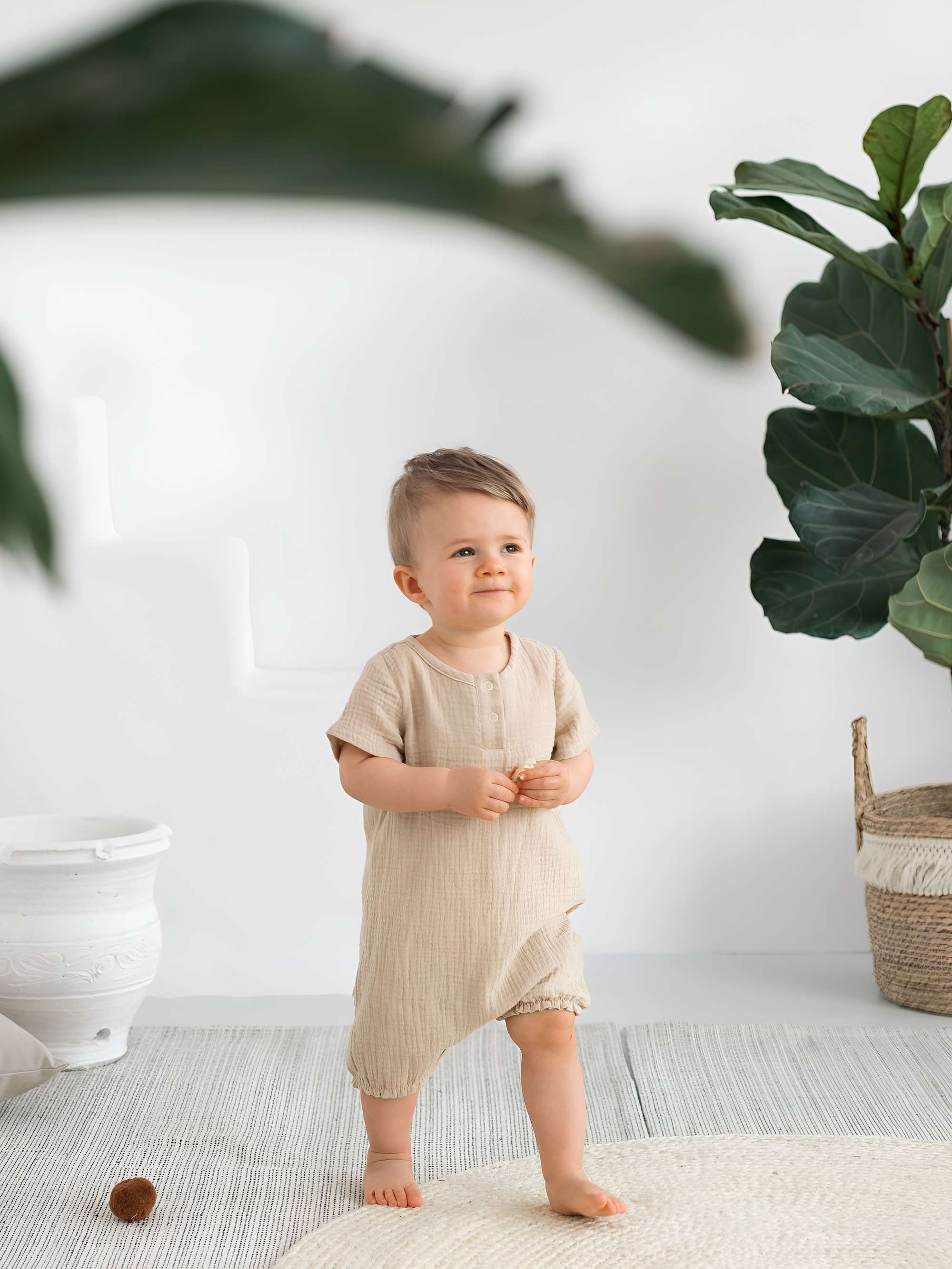 Beige muslin romper Baby