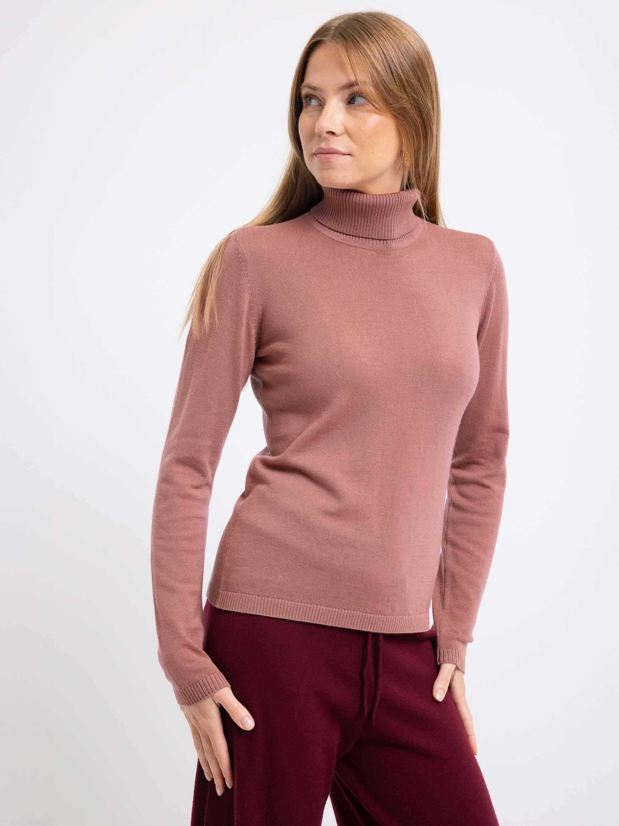 Ciemnoróżowy golf z wełny merino damski