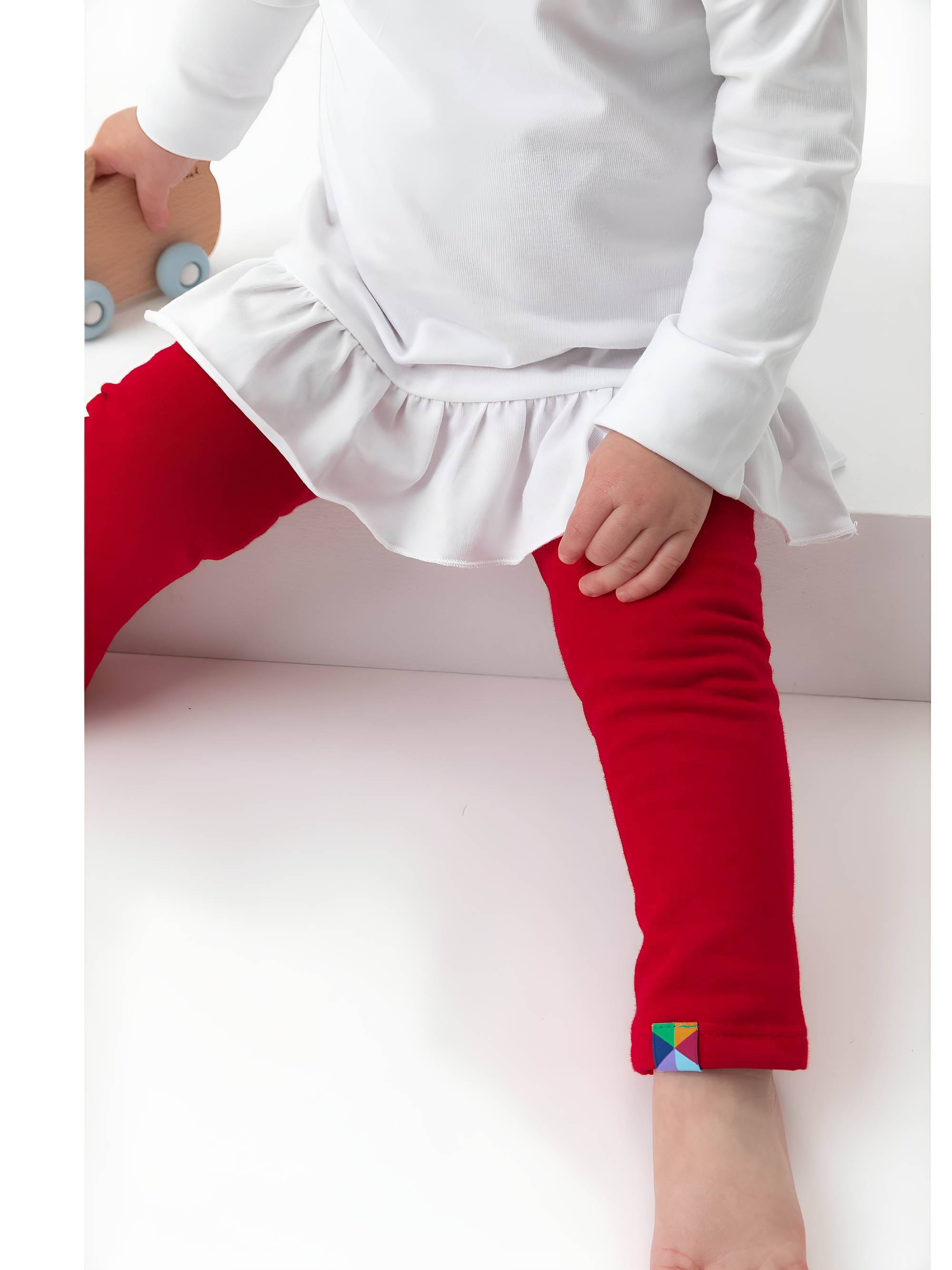 Czerwone legginsy z meszkiem