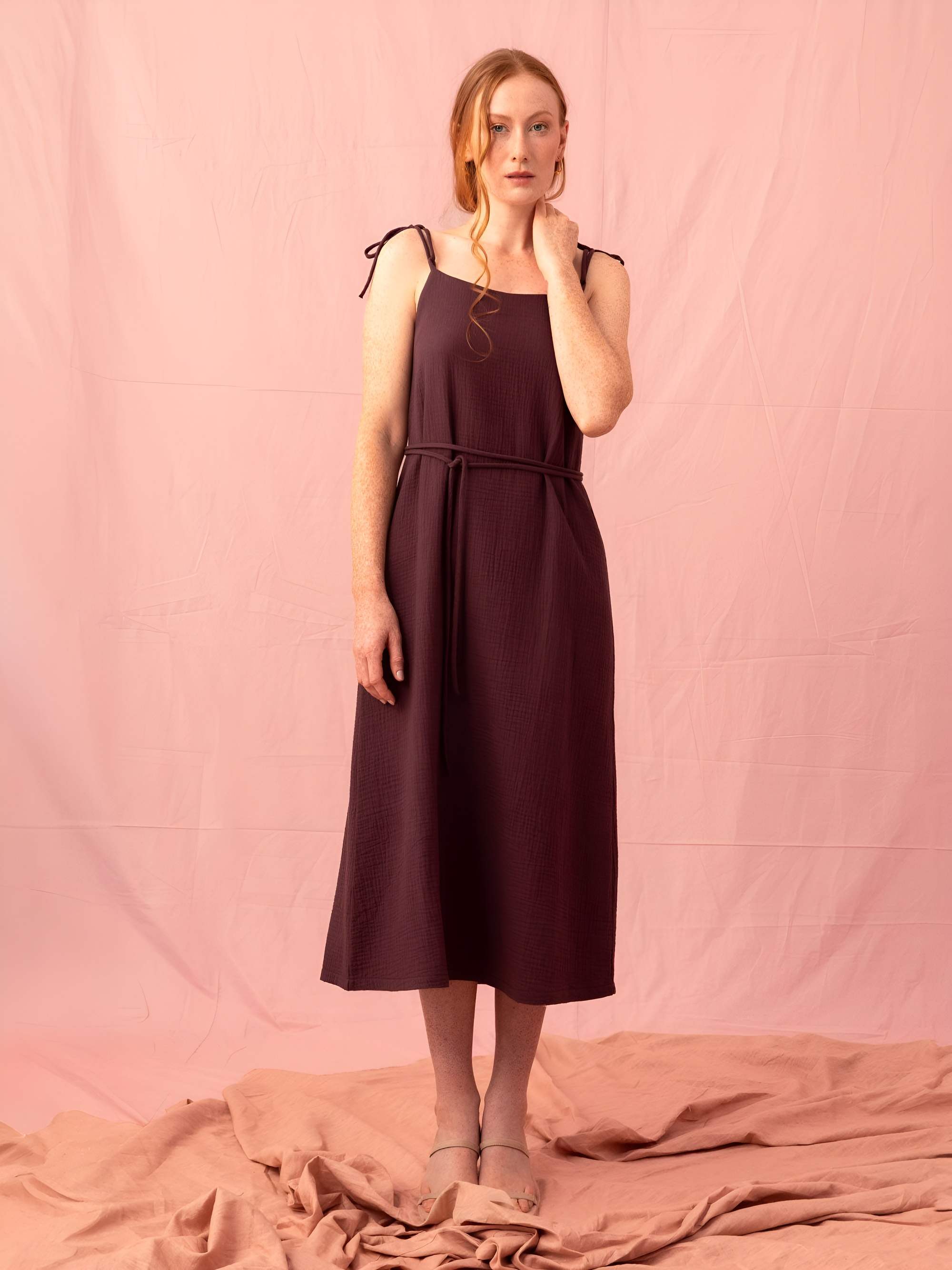 Plum muslin strappy dress Women