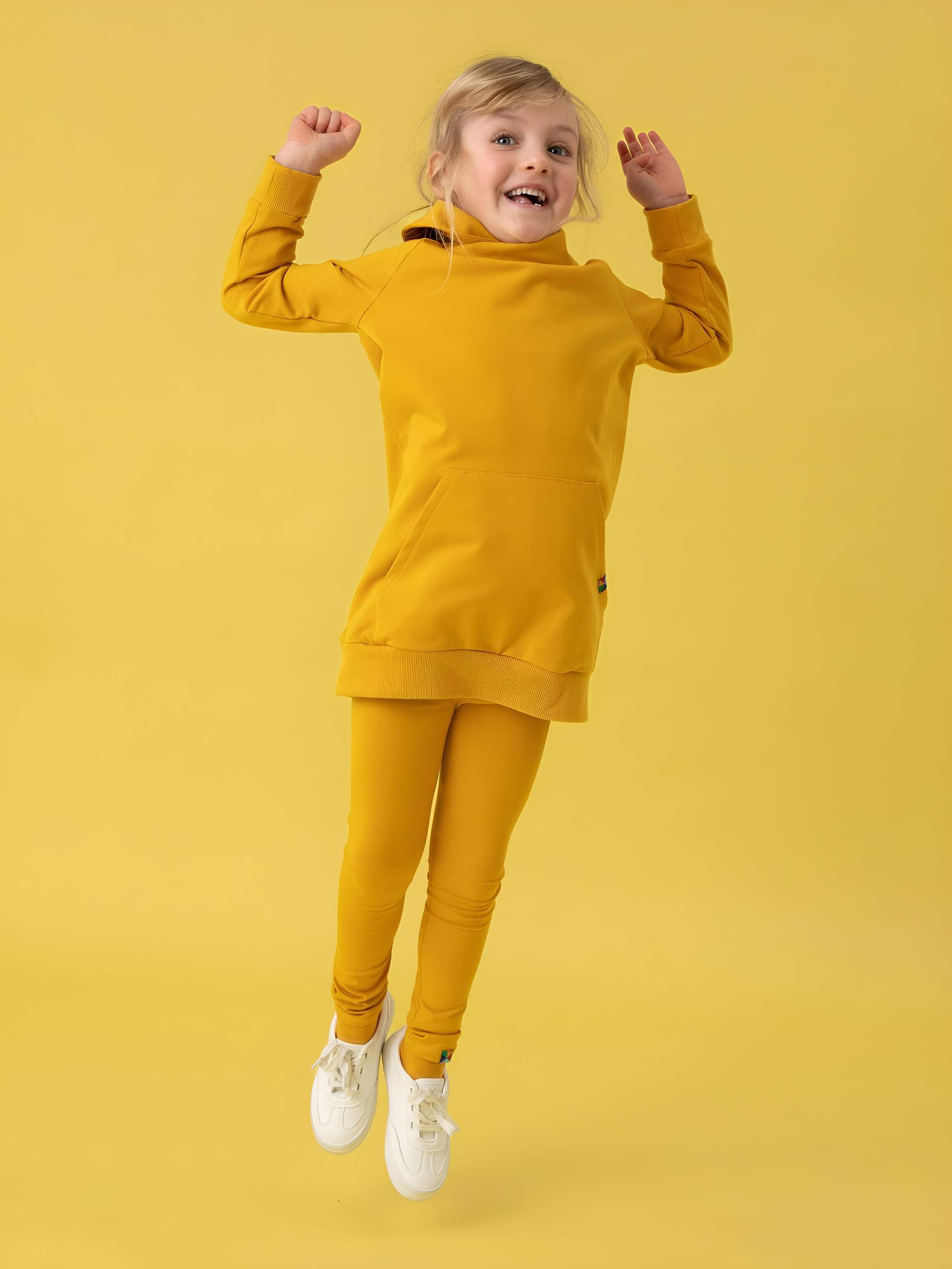 Musztardowe legginsy