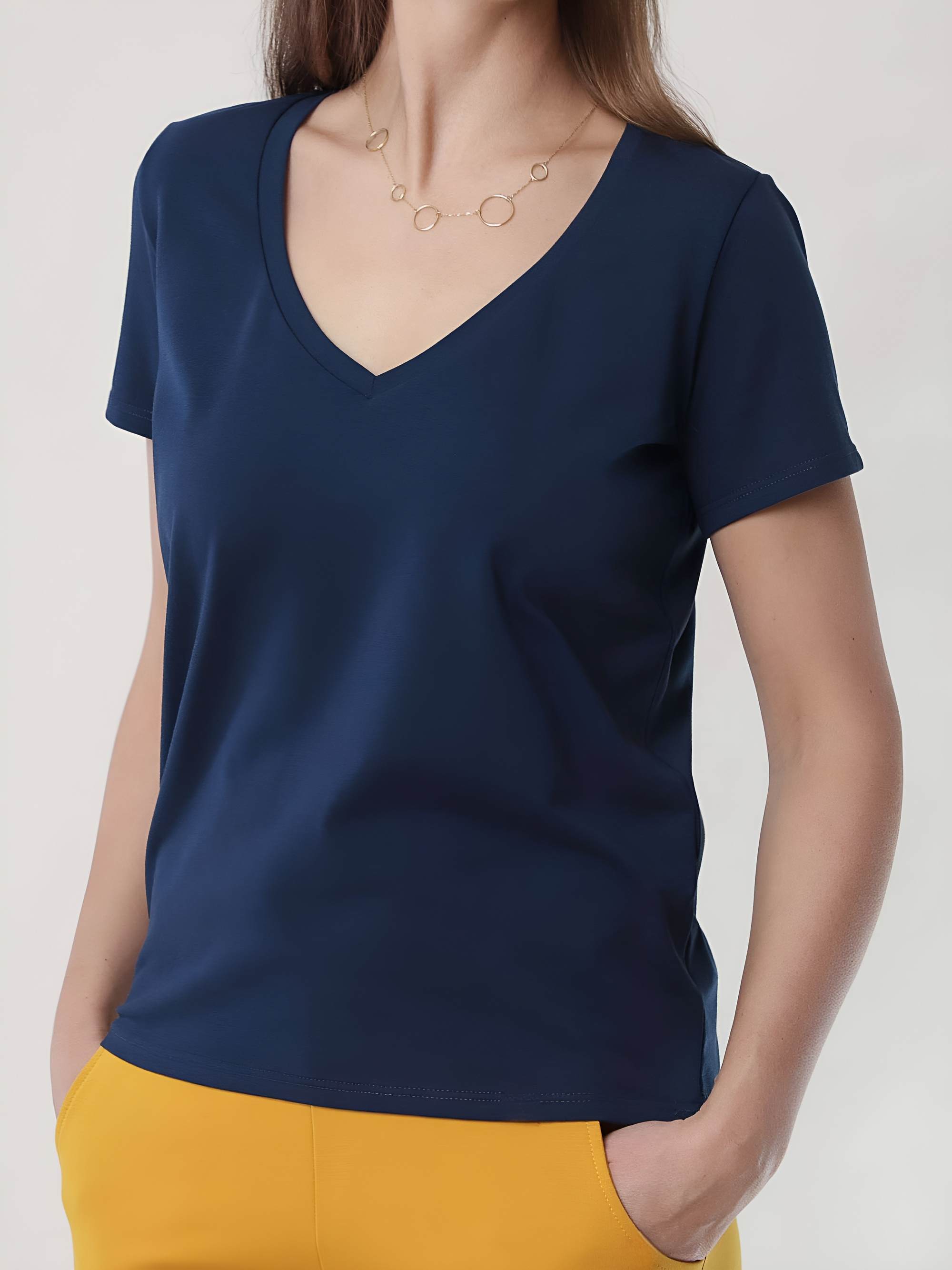 Granatowy T-shirt damski