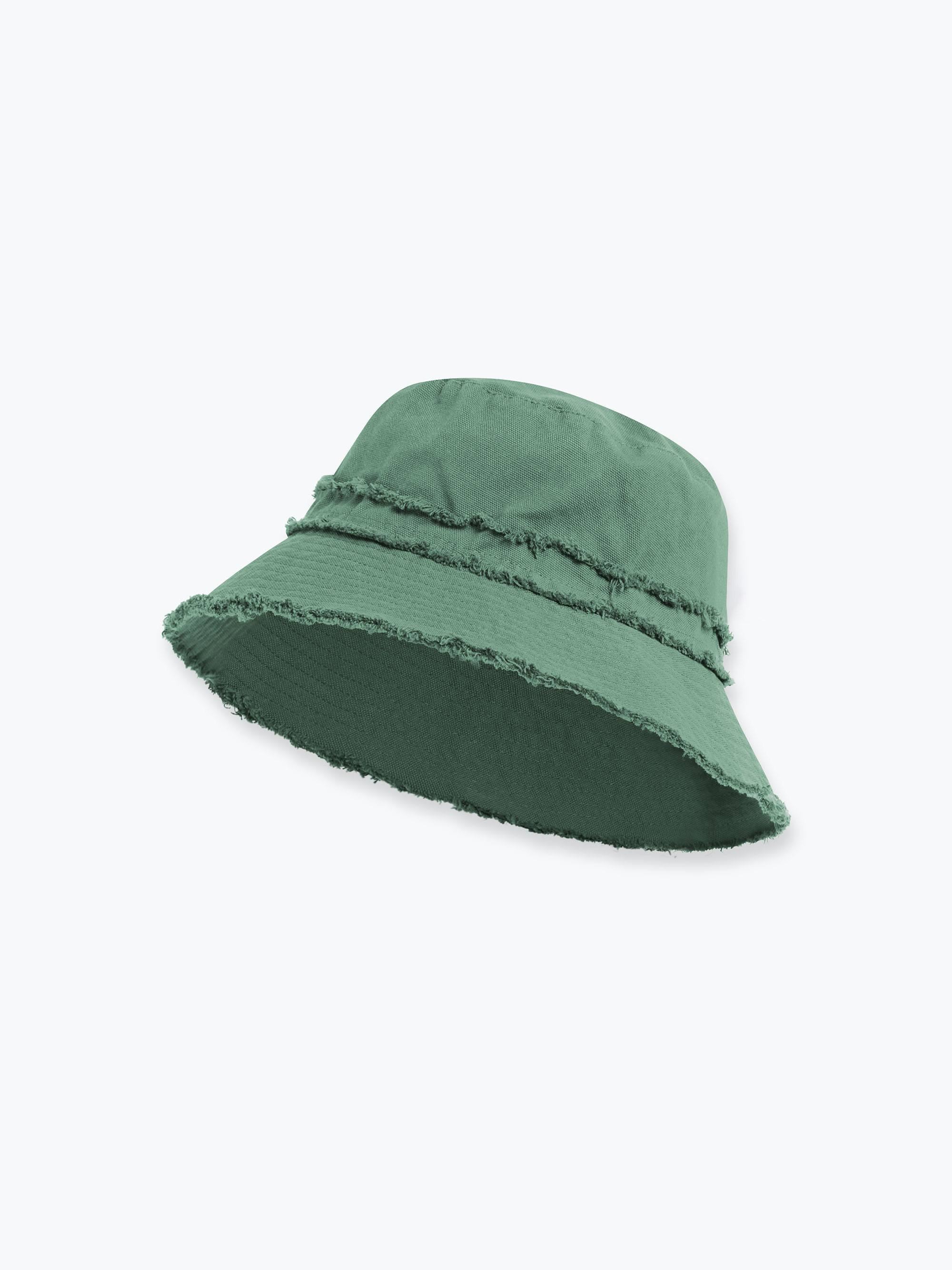 Celadon bucket hat made of thicker fabric