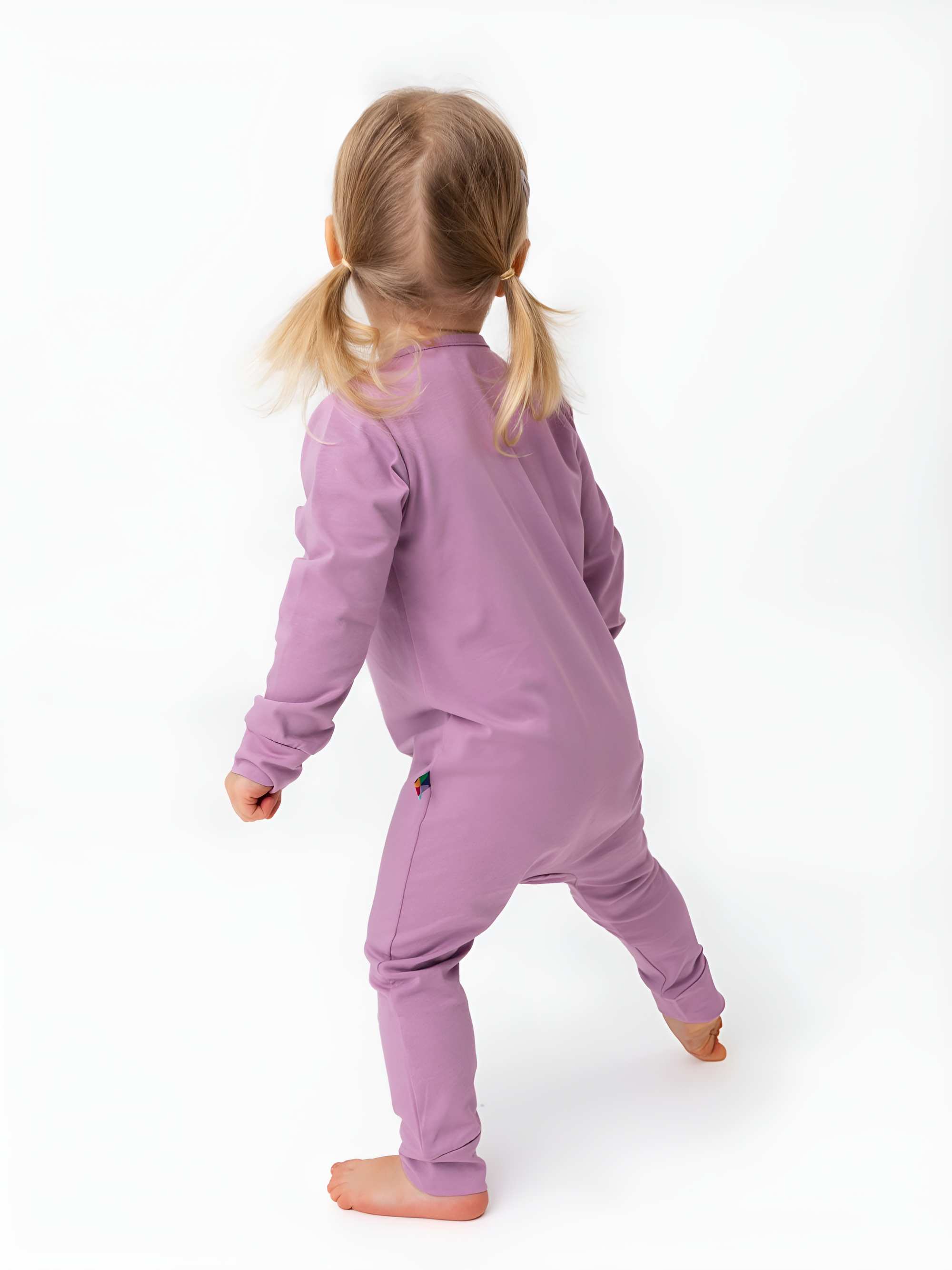 Light purple romper suit