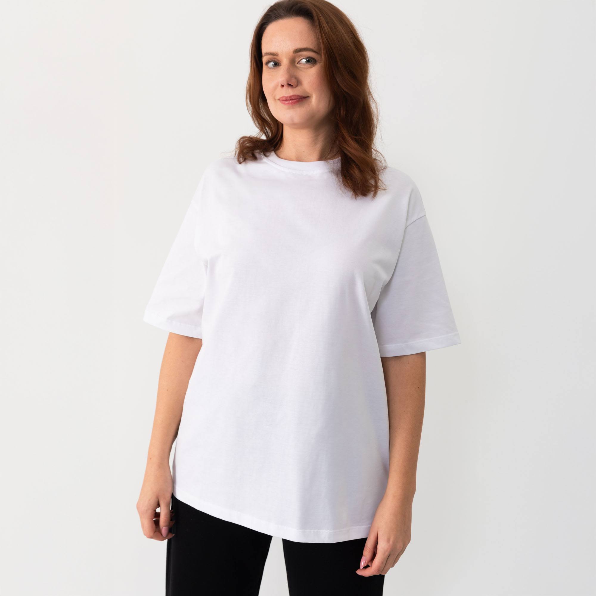 Biały T-shirt oversize damski
