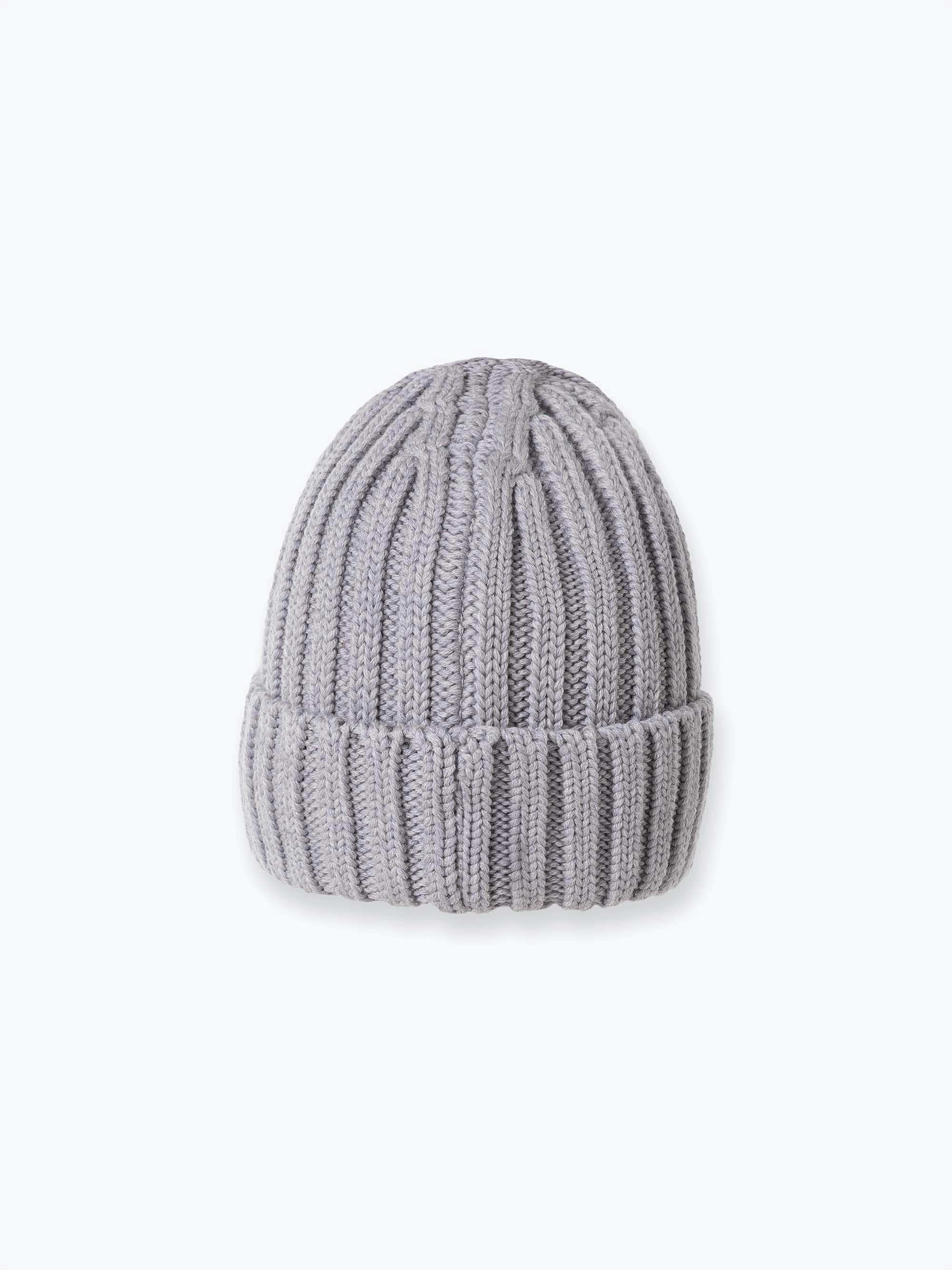 Szara czapka merino o grubym splocie