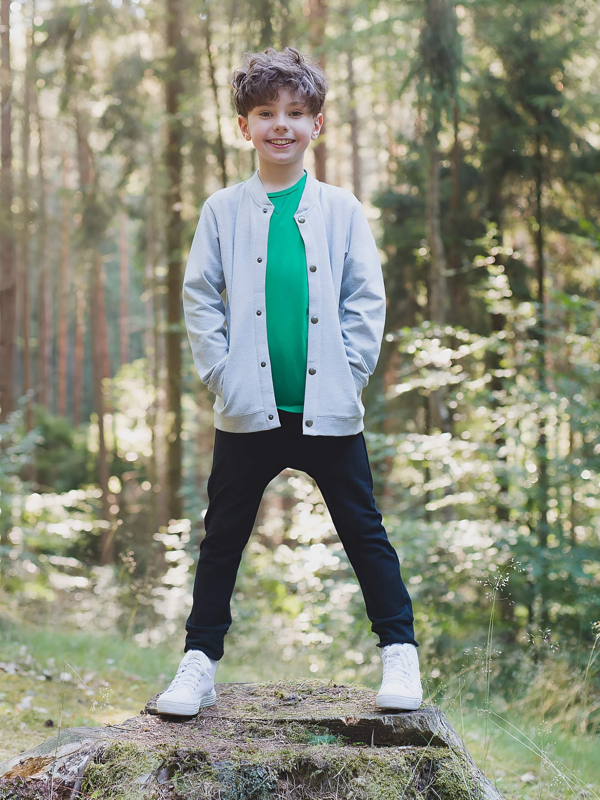 Szara bluza bomber z kieszeniami