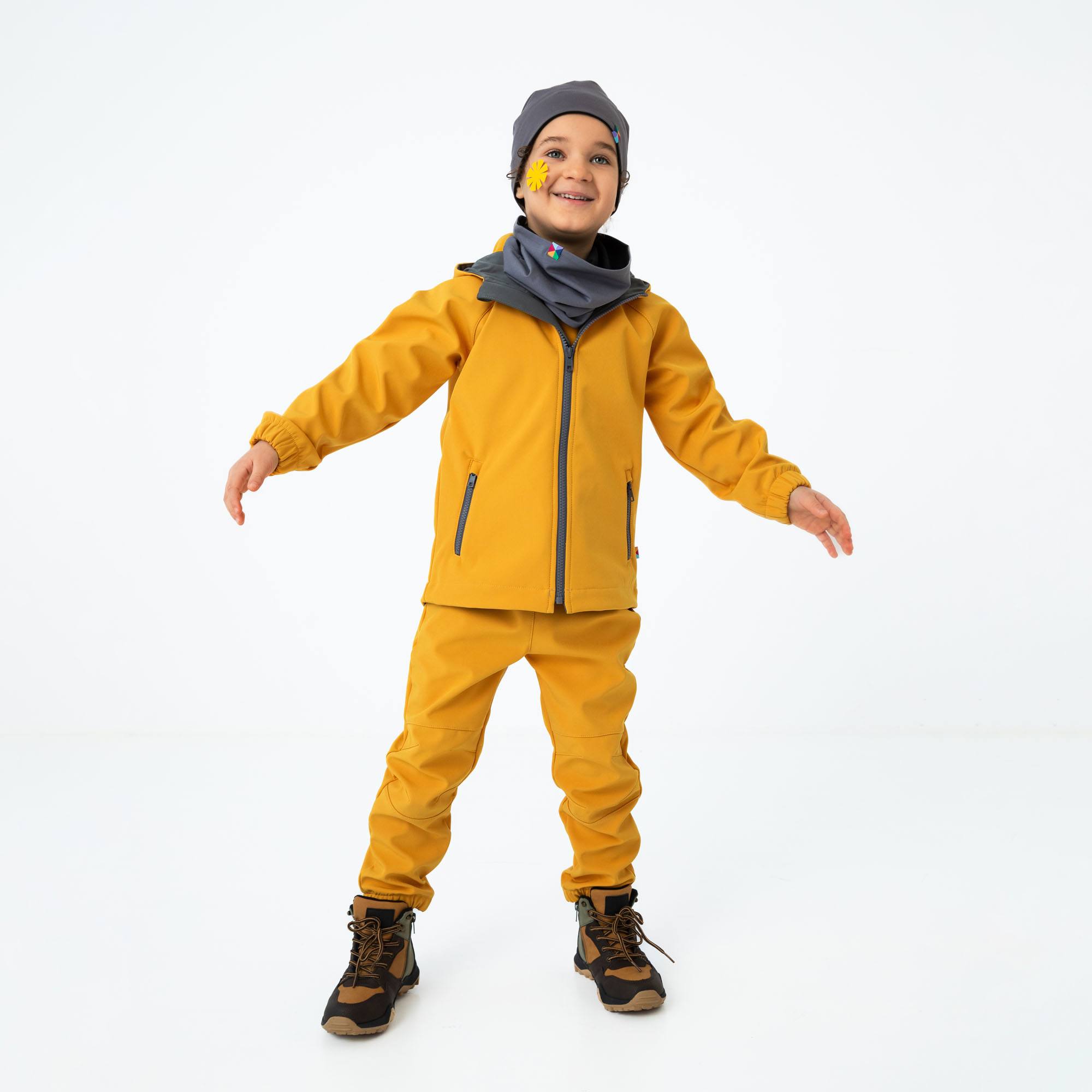 Musztardowa kurtka softshell