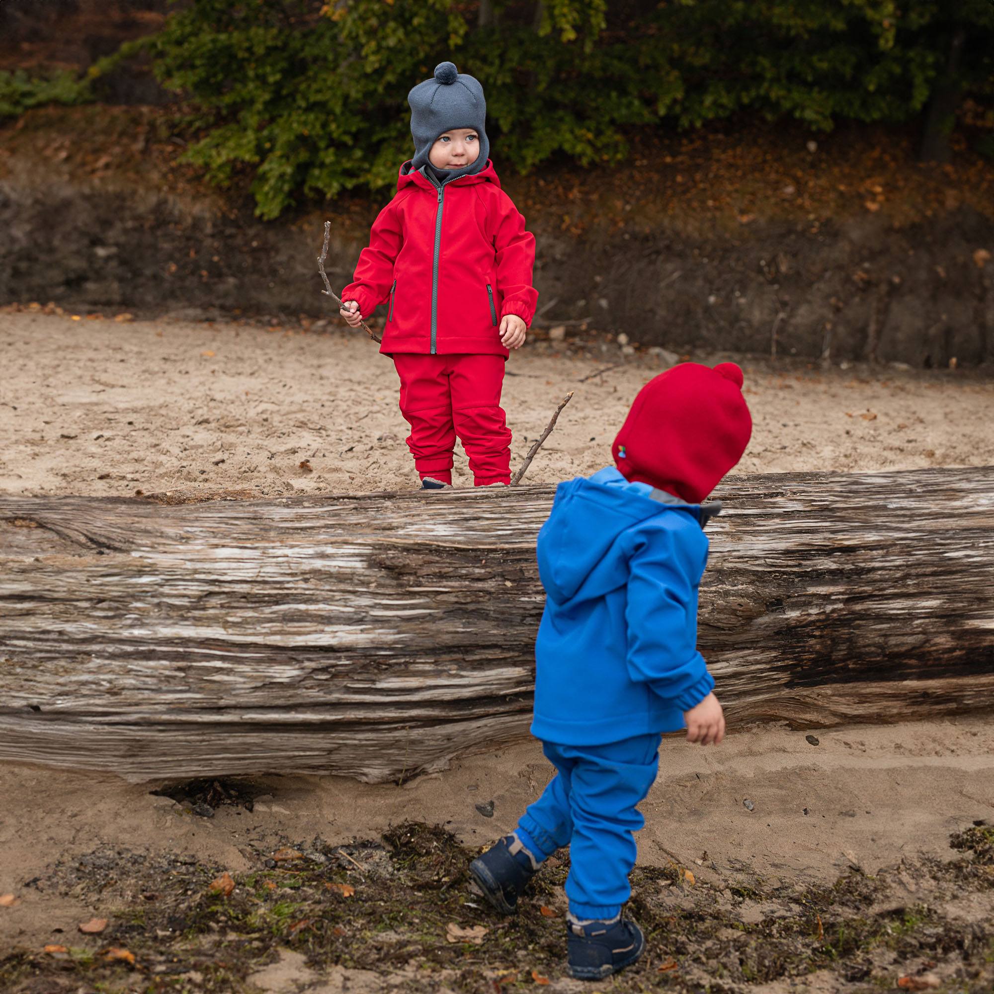 Czerwone spodnie softshell dla niemowląt