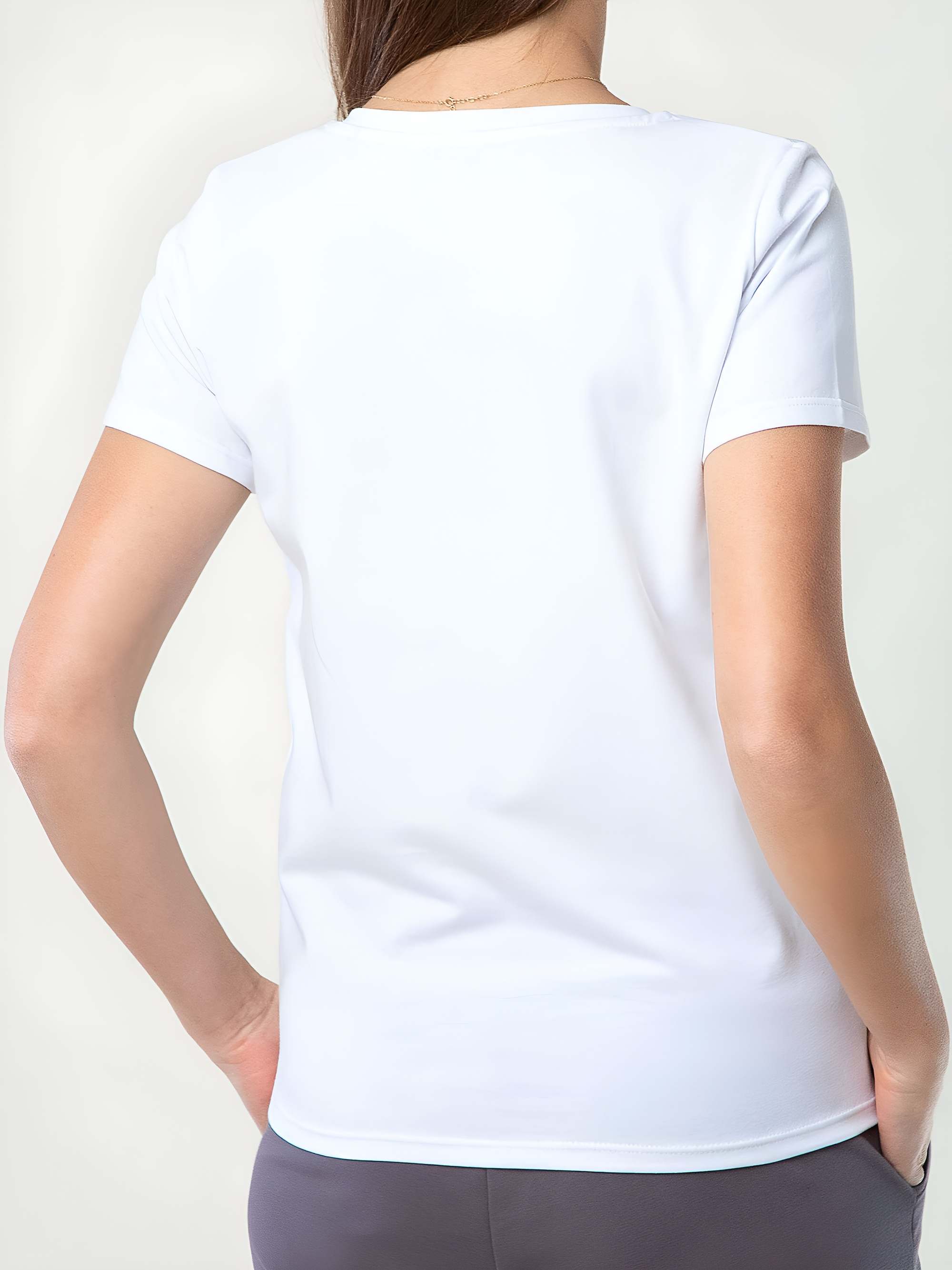 Biały T-shirt damski