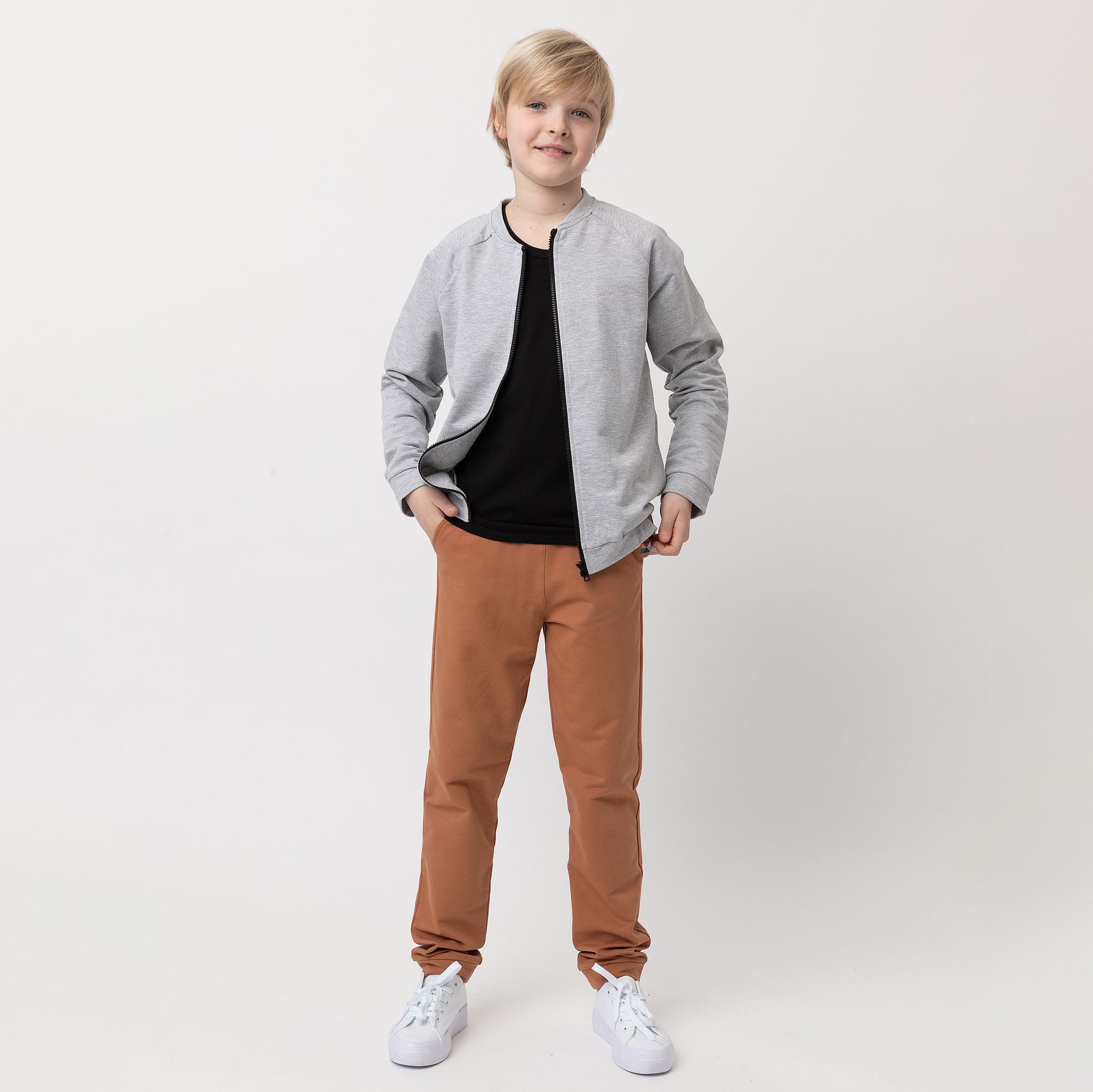 Czarna koszulka bokserka Junior