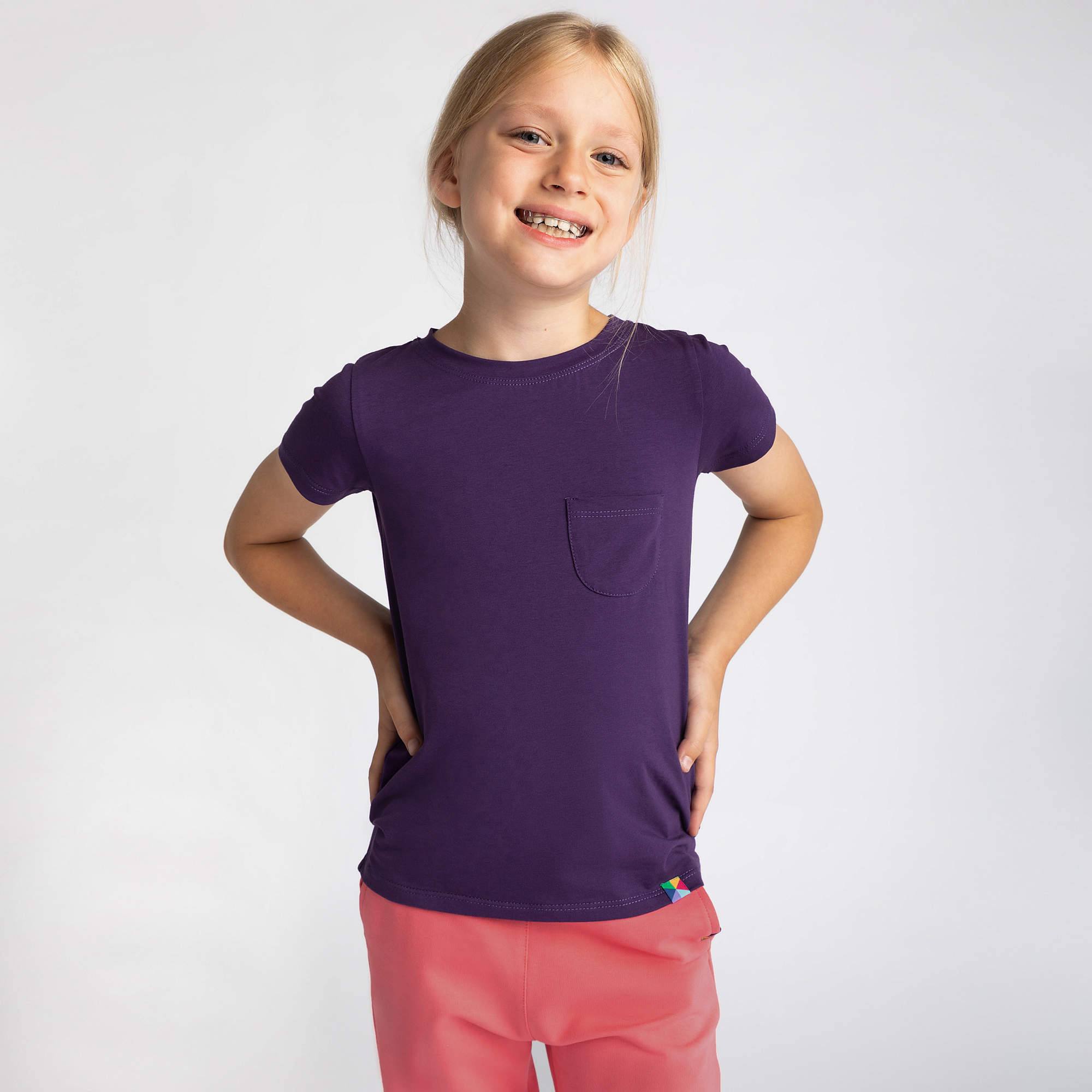 Fioletowy T-shirt z kieszonką