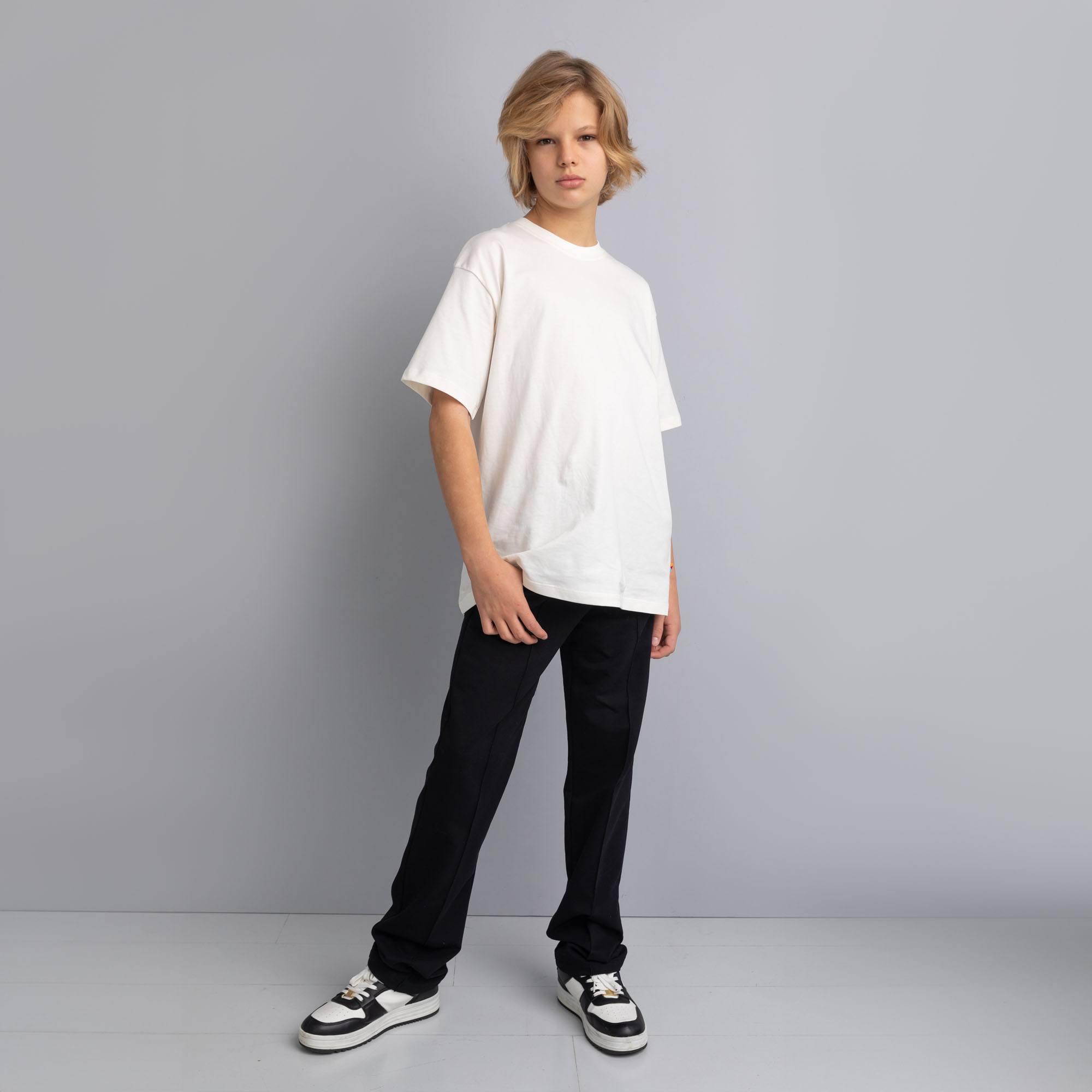Śmietankowy T-shirt oversize Junior