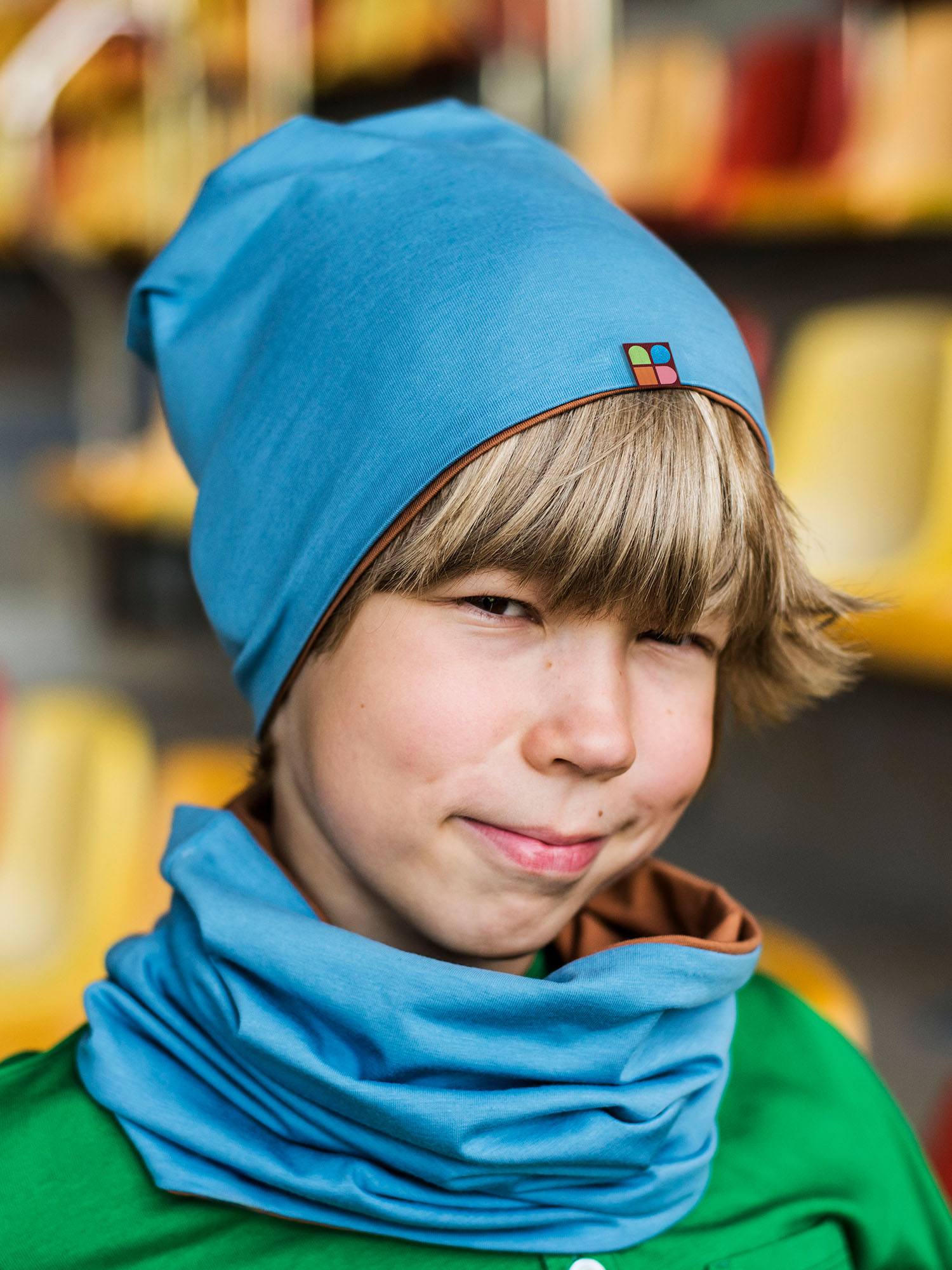 Sky blue-caramel Reversible Beanie & Neck Warmer Set Junior