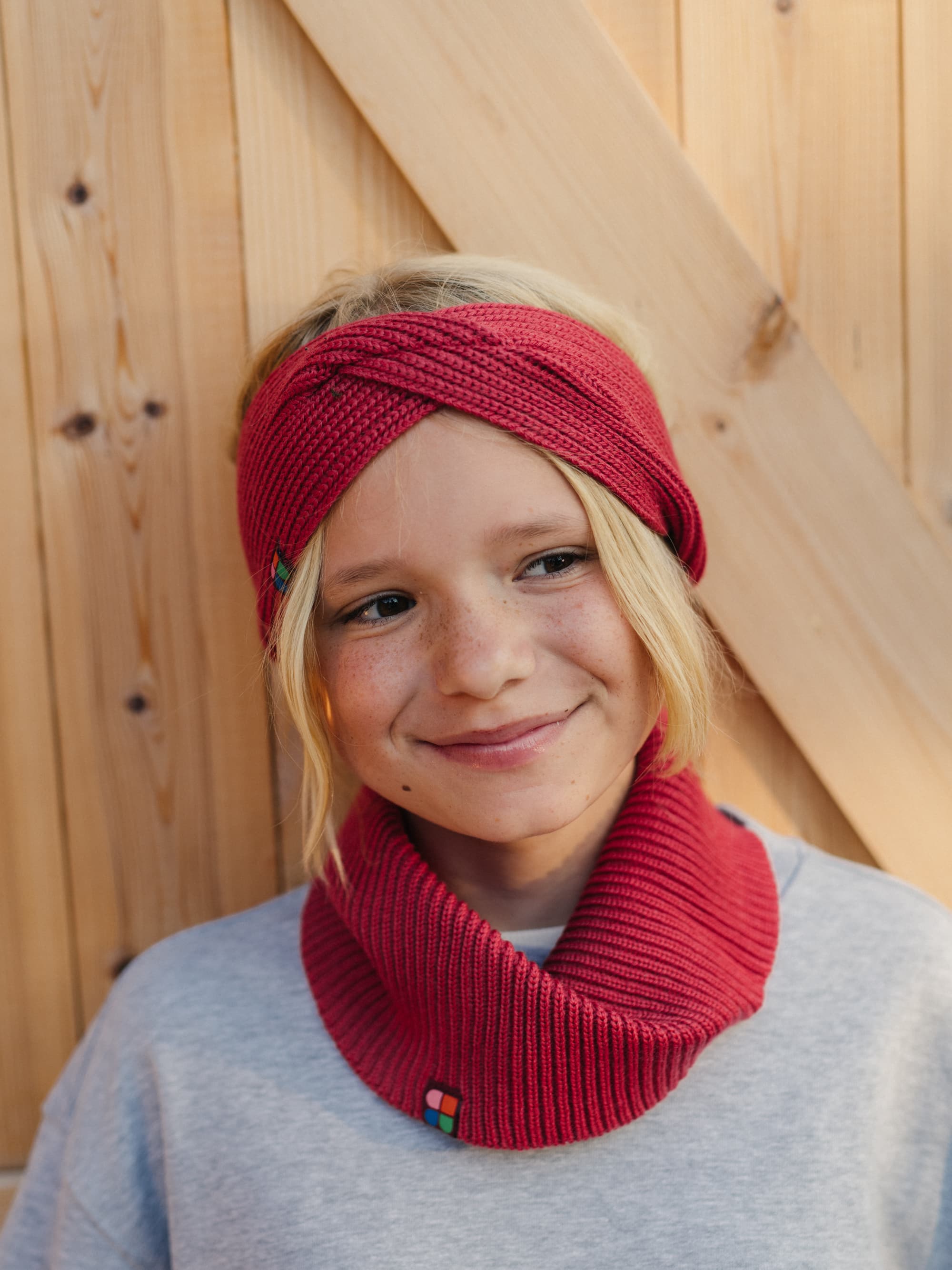Raspberry Merino wool headband