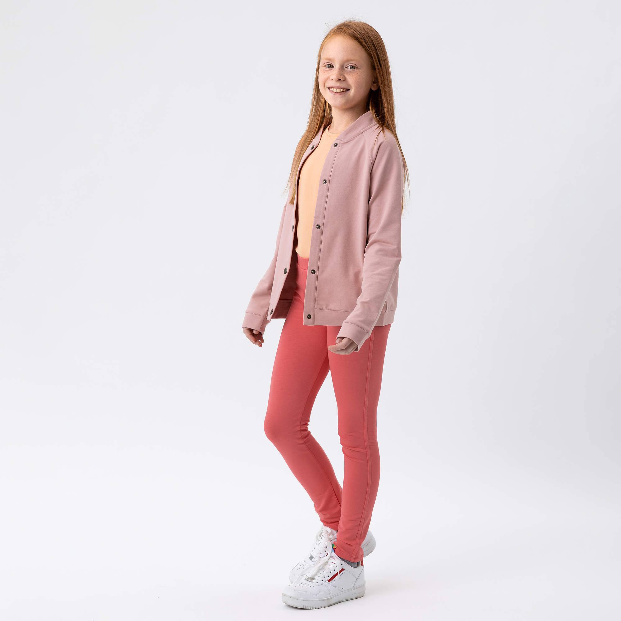 Pudroworóżowa bluza bomber
