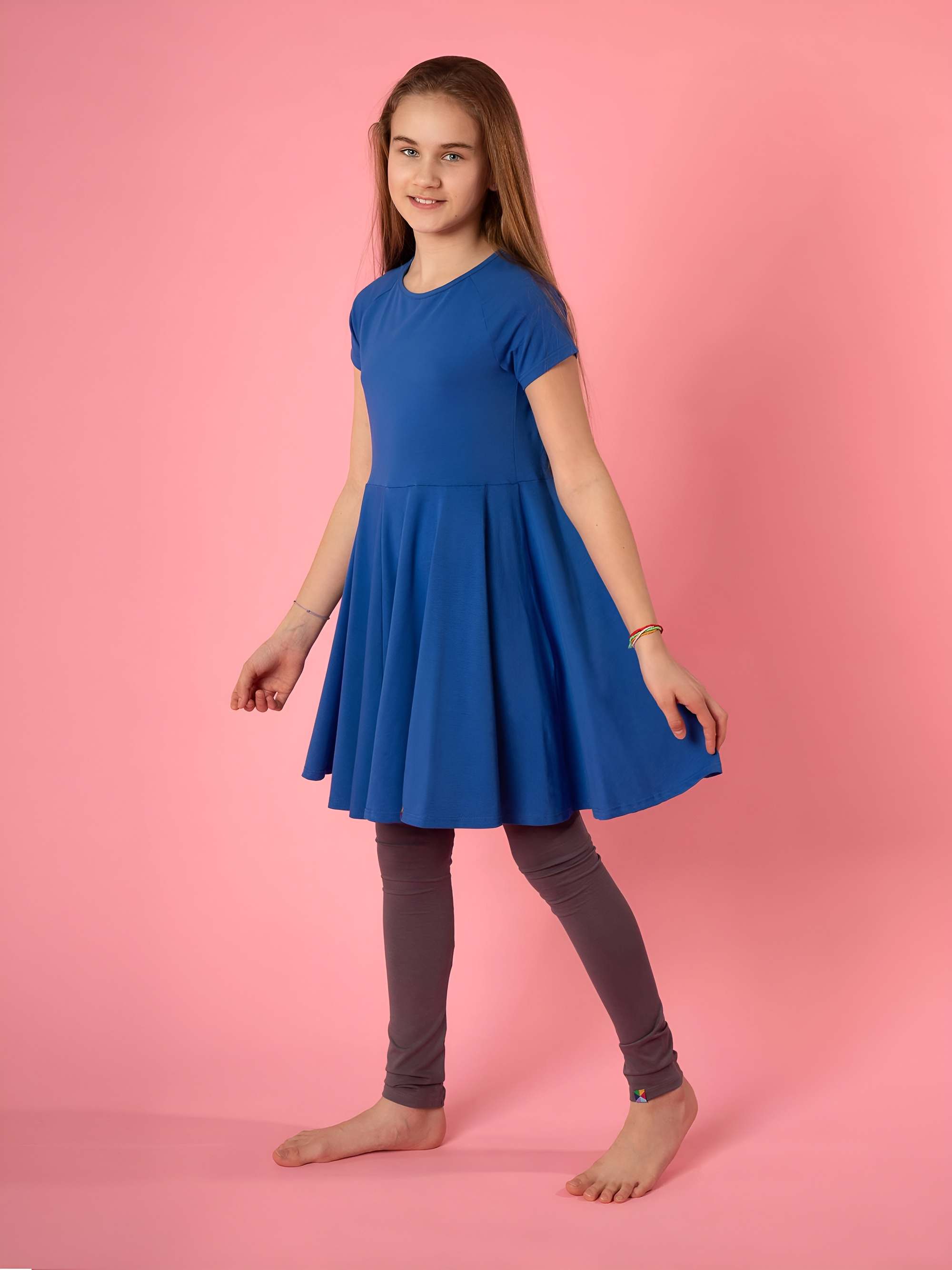 Niebieska sukienka z krótkim rękawem Junior