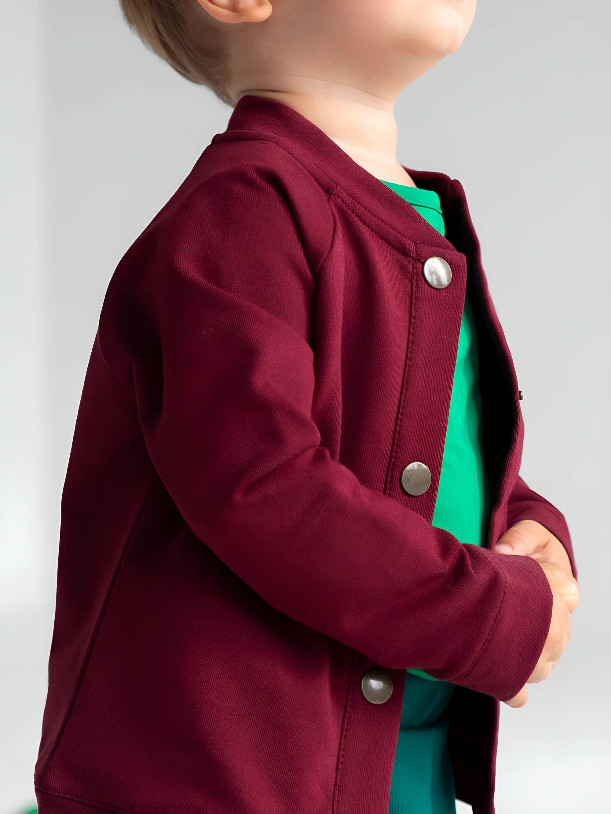 Bordowa bluza bomber