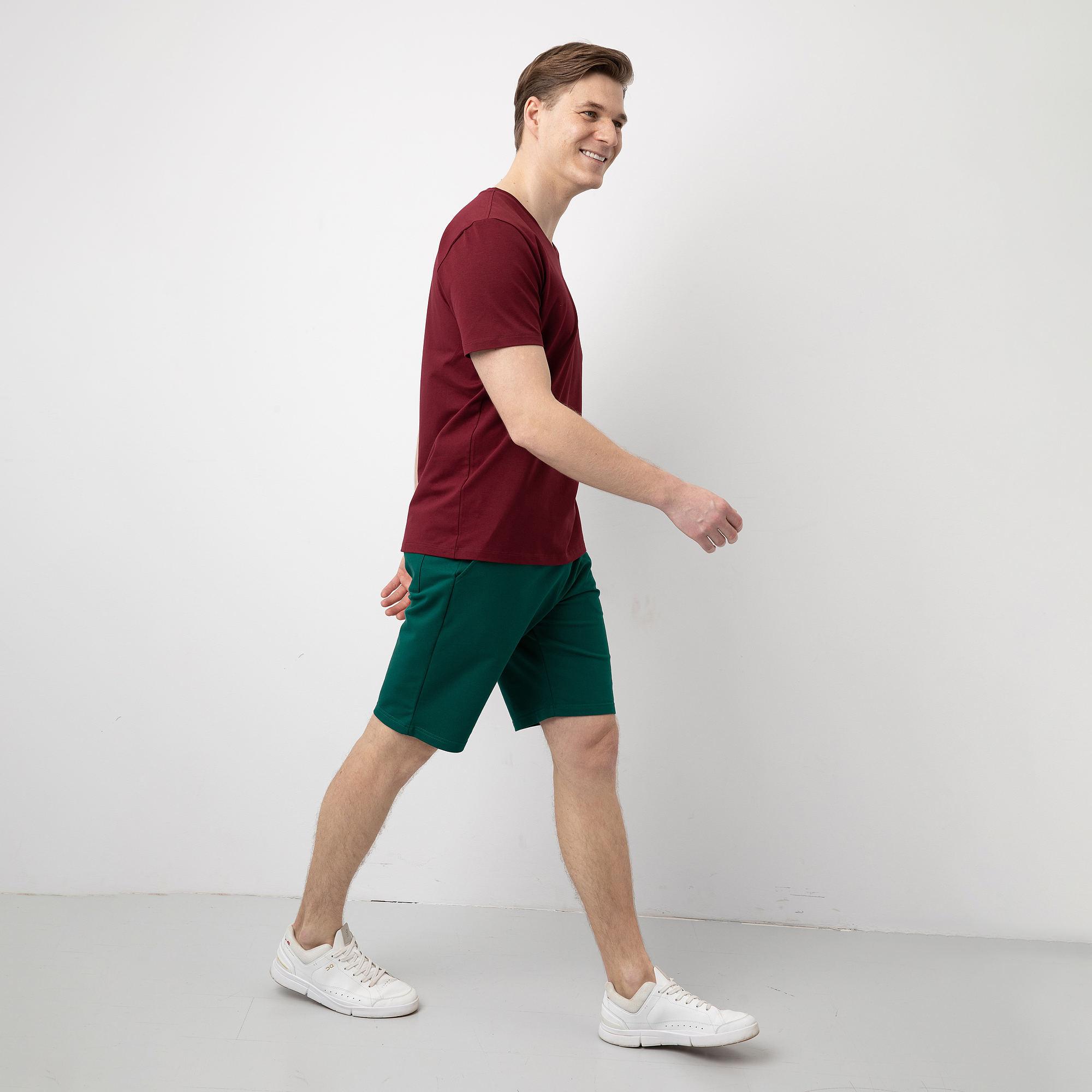 Bordowy t-shirt w serek męski