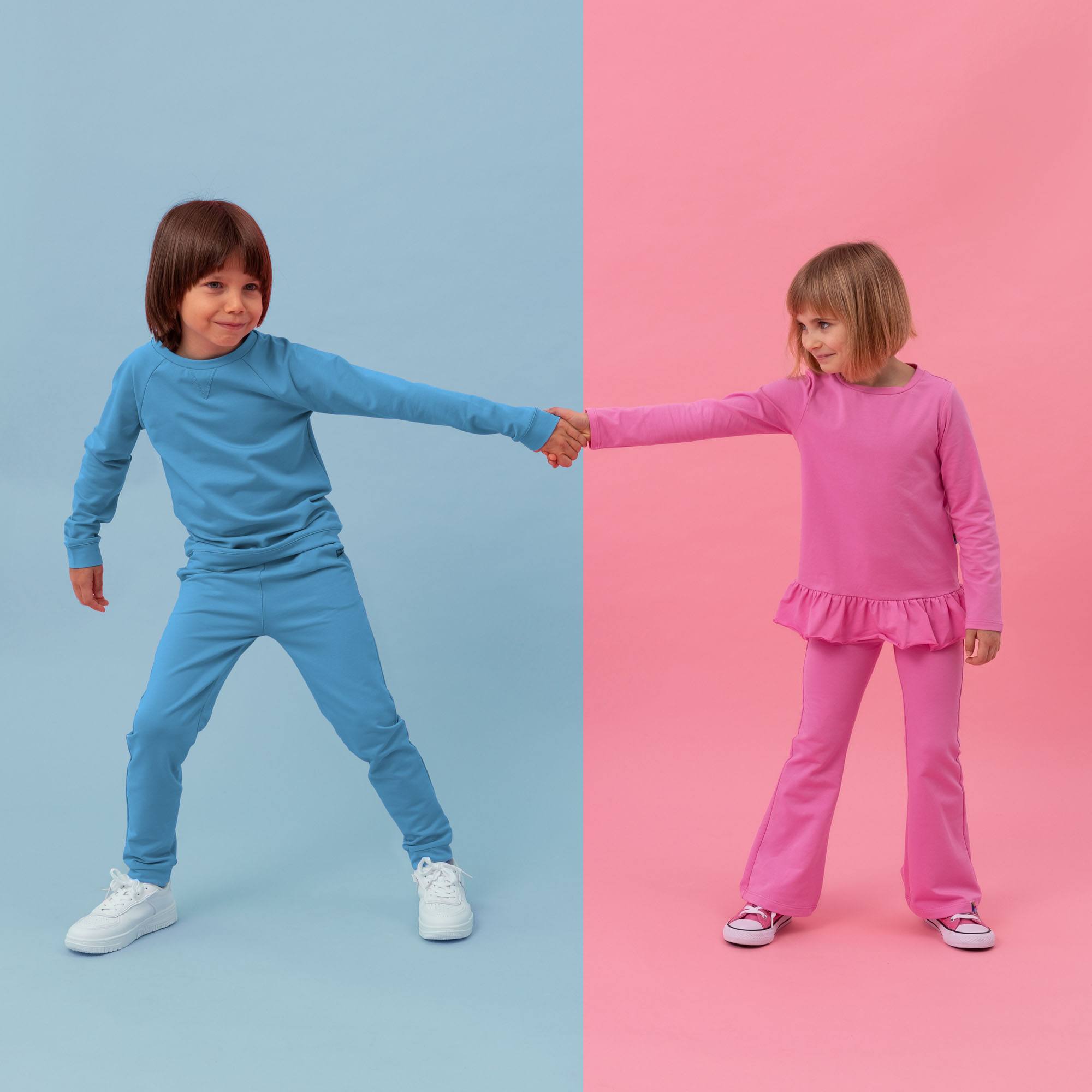 Pastelowoniebieska bluza dresowa