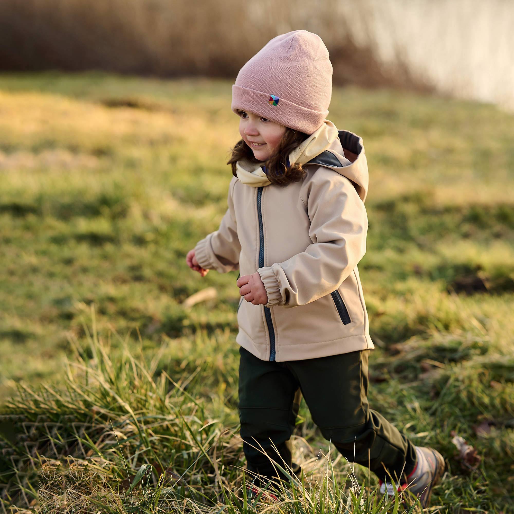 Beżowa kurtka softshell