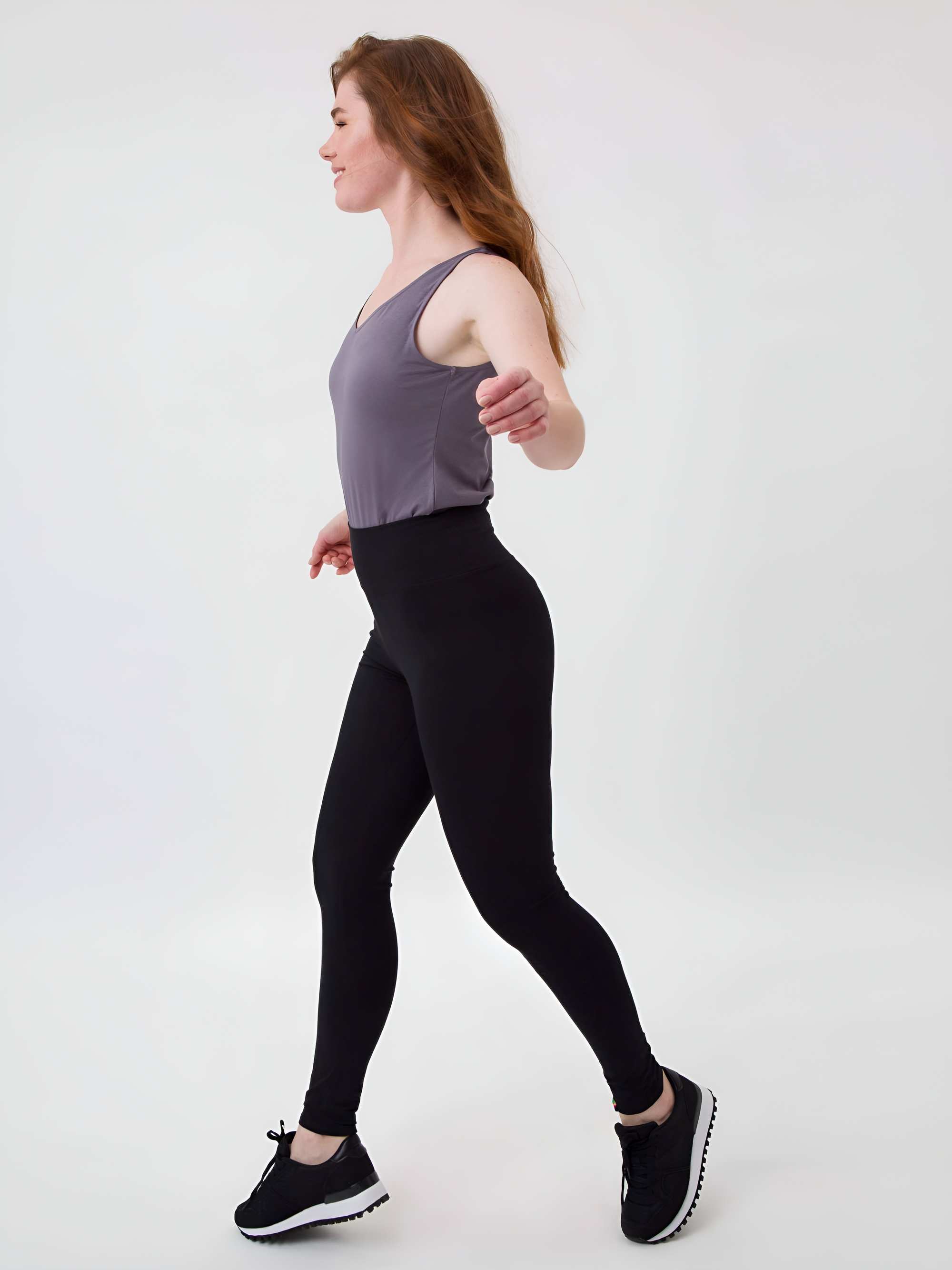 Czarne legginsy damskie