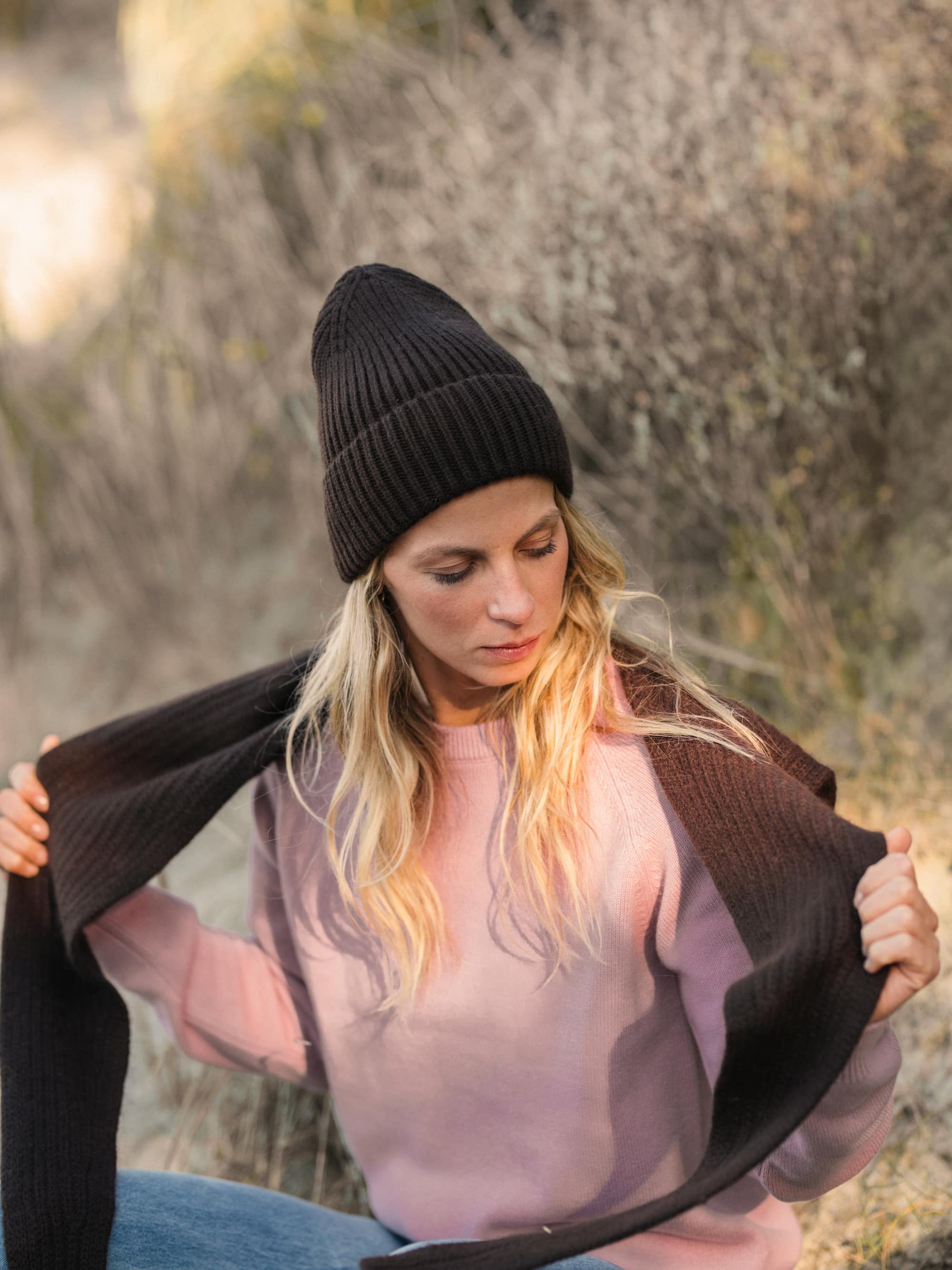 Brown Chunky Knit Beanie wiht Cashmere