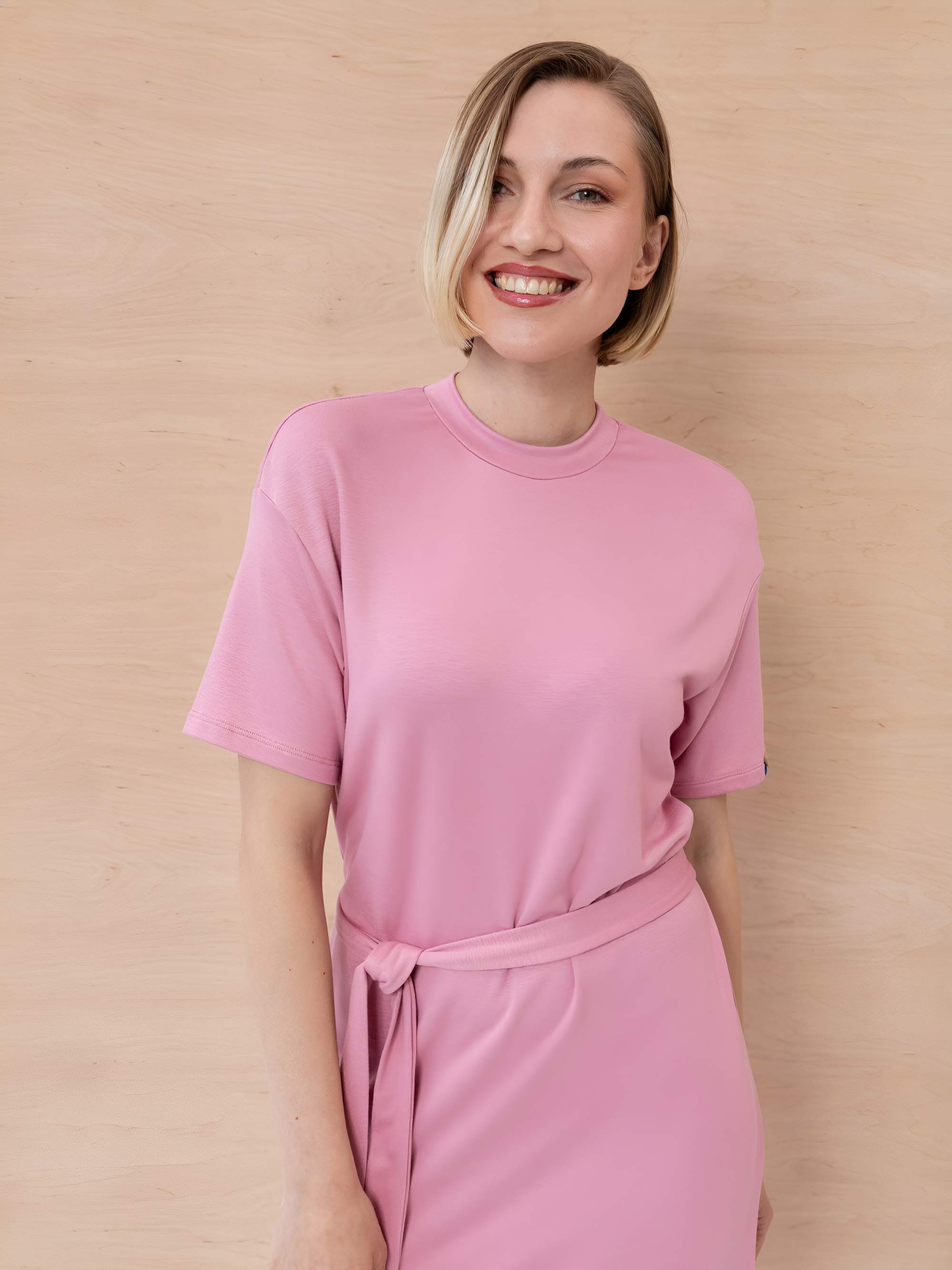 Dusty pink dress with slits Women