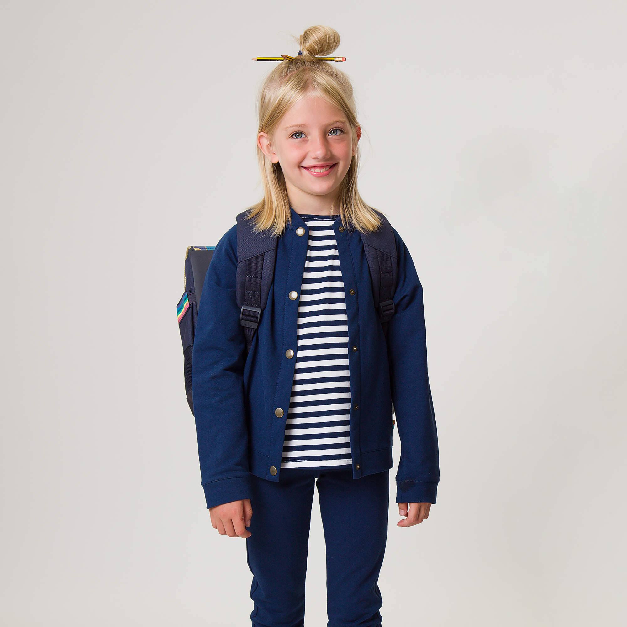 Granatowa bluza bomber