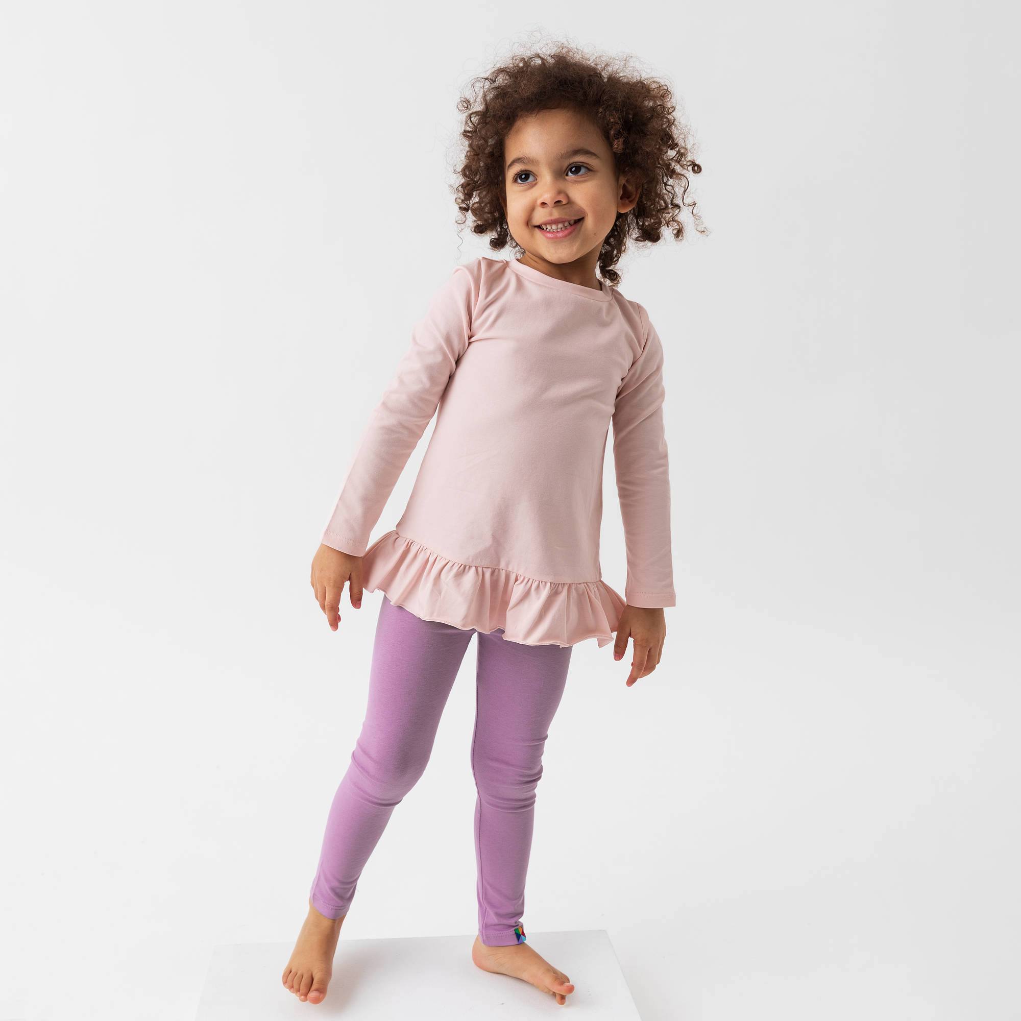 Jasnofioletowe legginsy