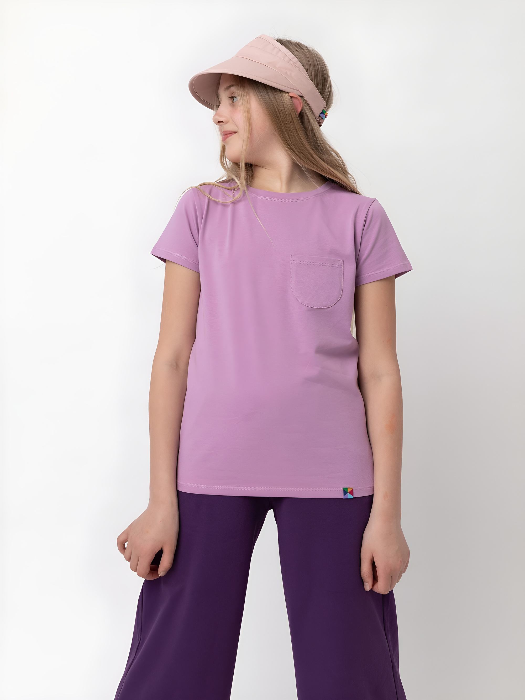 Jasnofioletowy T-shirt z kieszonką Junior
